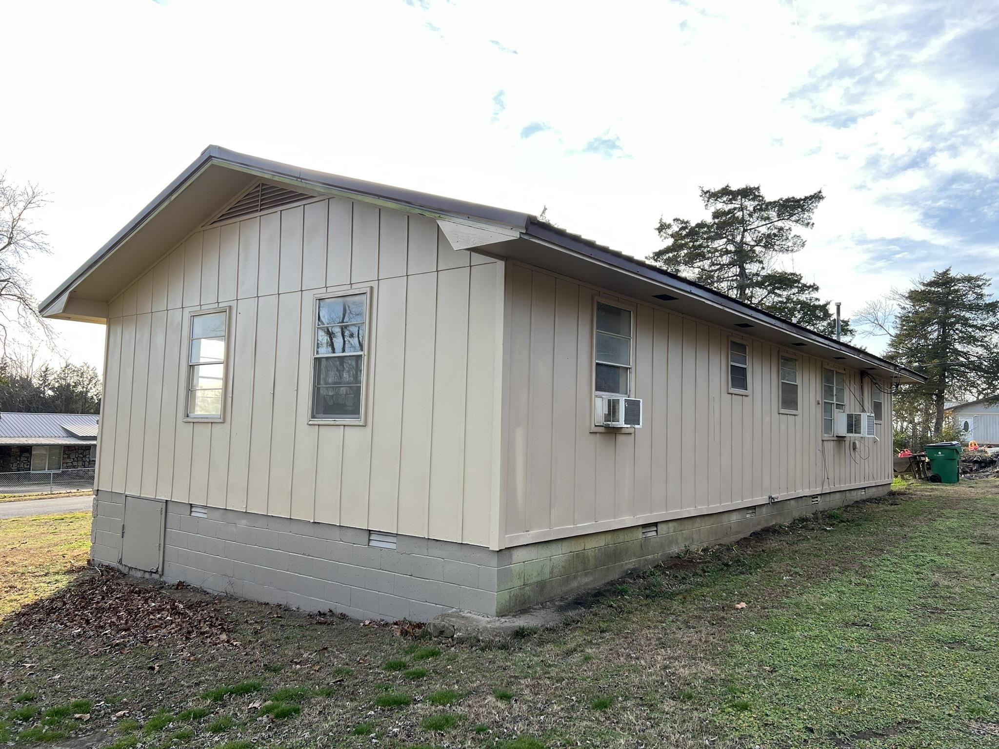 Photo 11 - Residential for sale – 651 E First   Calico Rock, AR