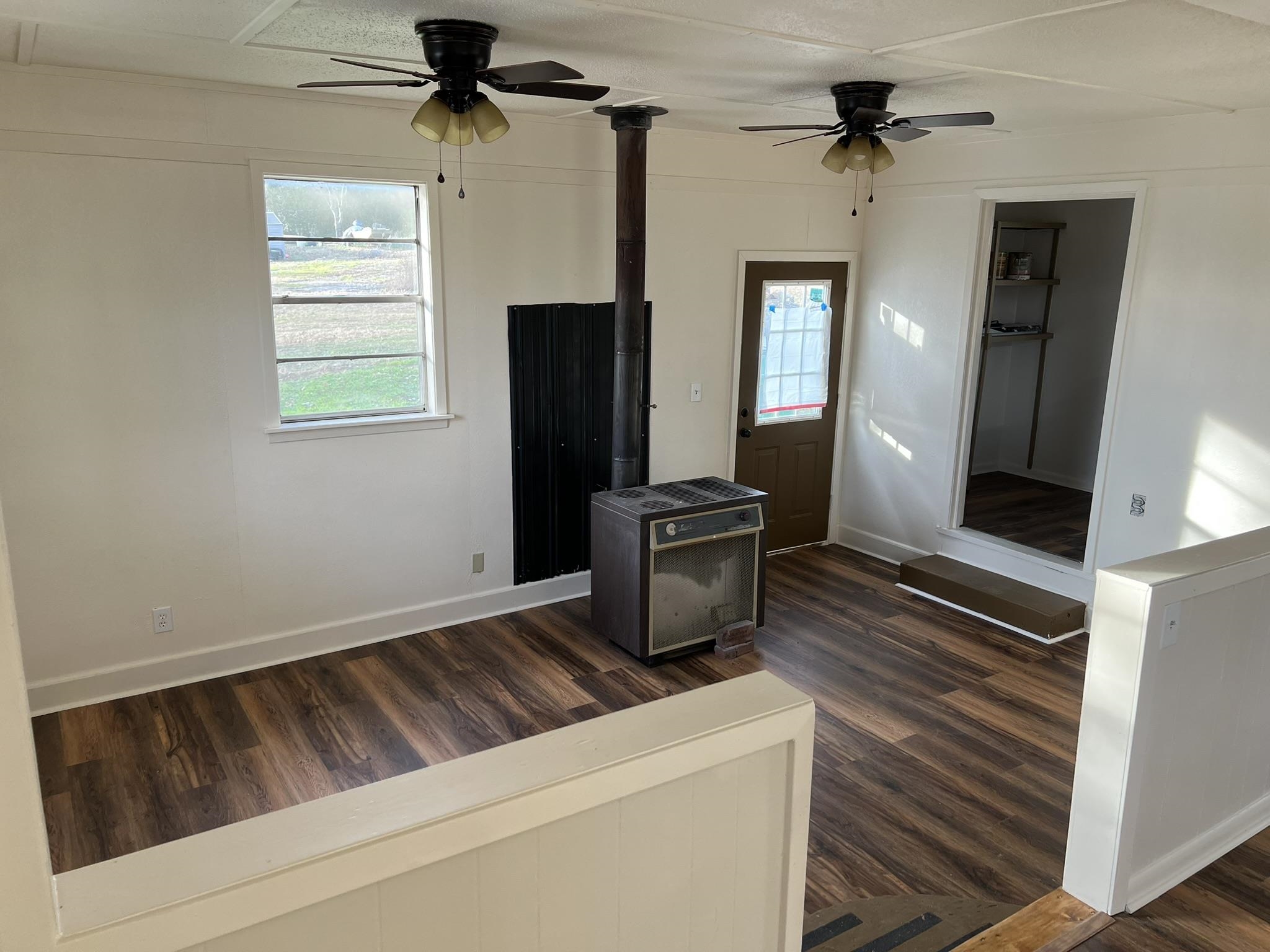 Photo 3 - Residential for sale – 651 E First   Calico Rock, AR