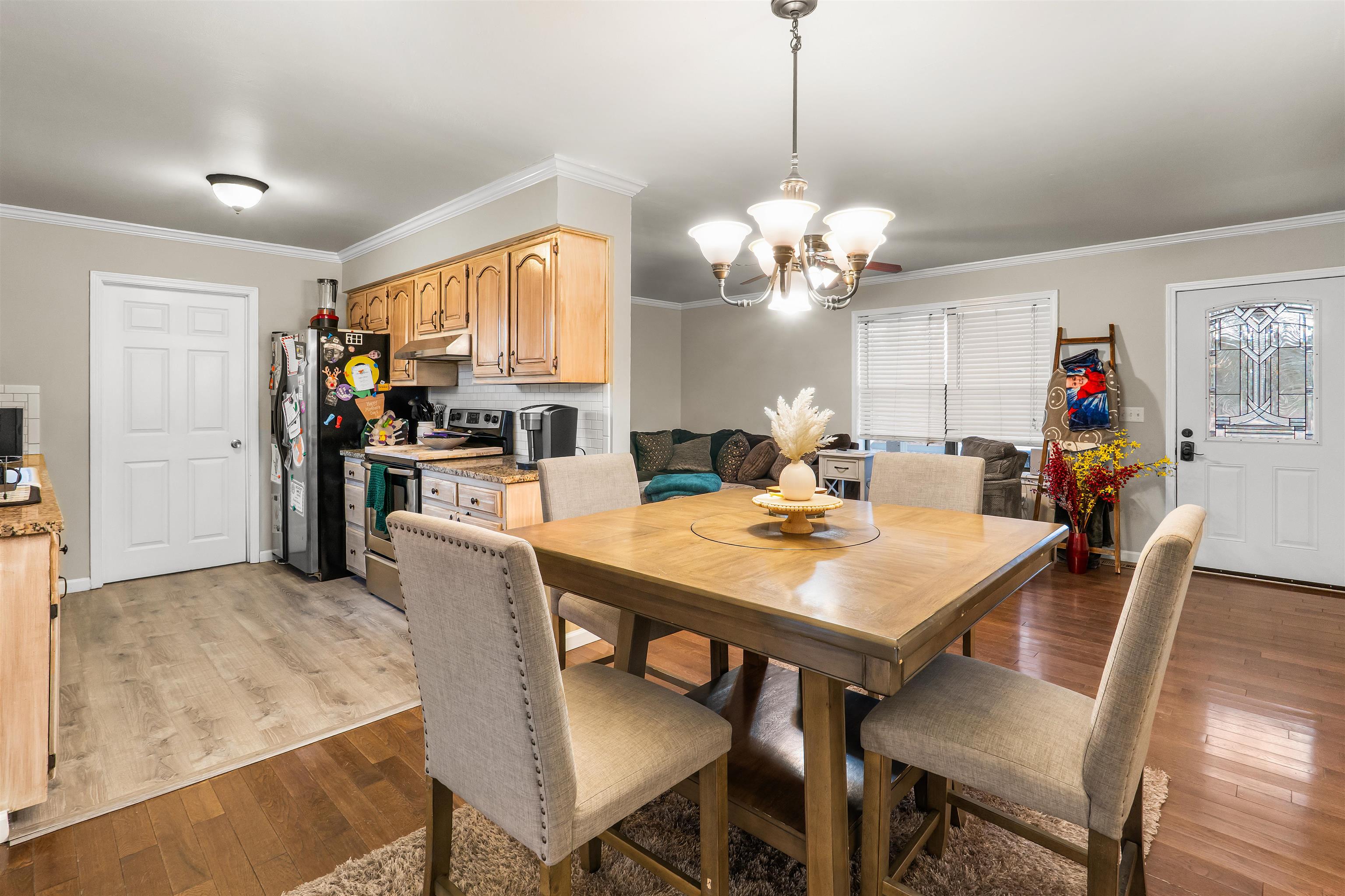 Photo 5 - Residential for sale – 143  Chaney Drive   Melbourne, AR