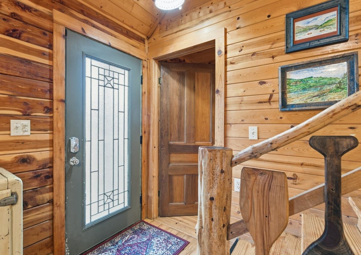 Photo 24 - Residential for sale – 908 S Riverview 832 S Riverview Lane  Mountain View, AR