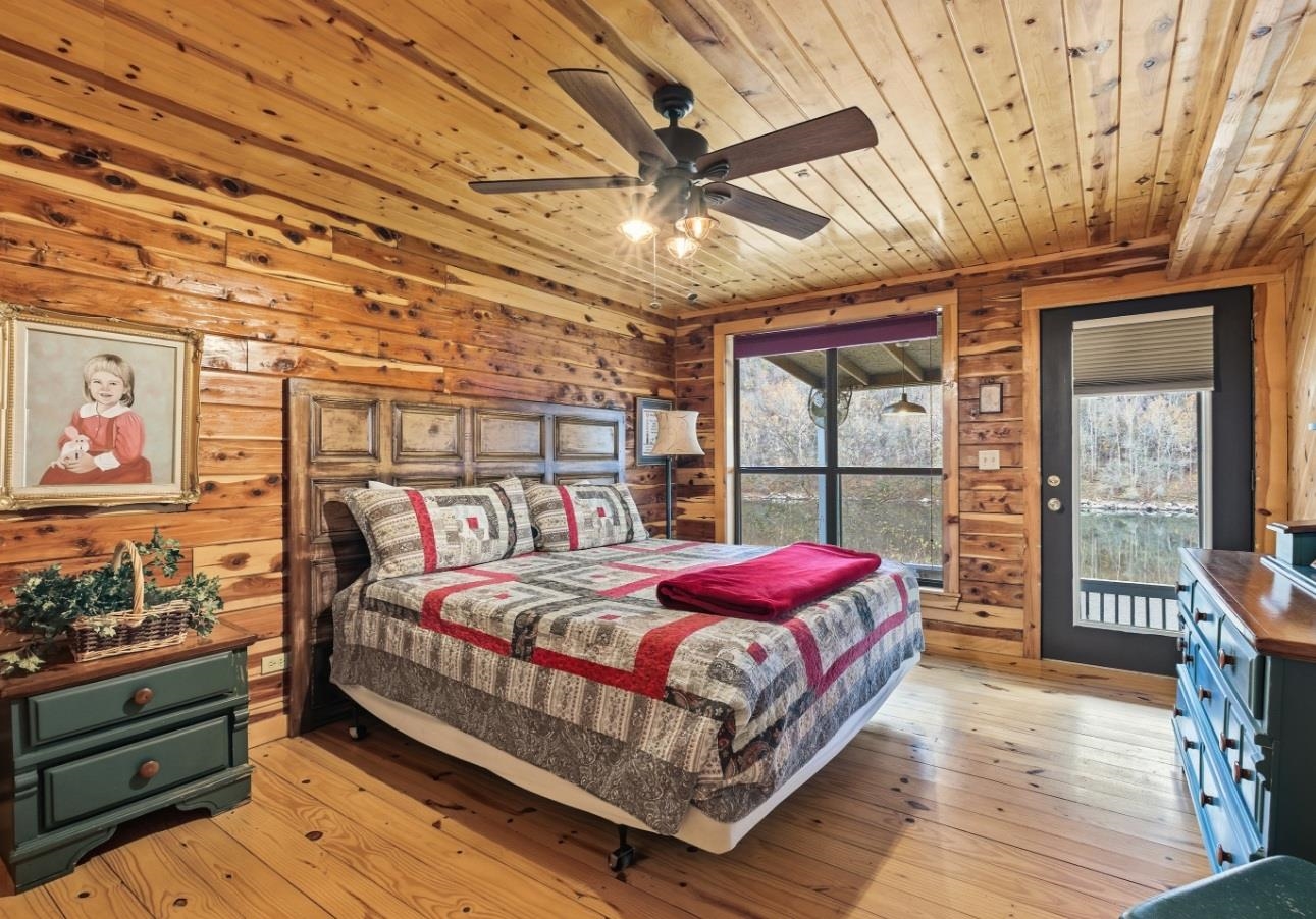 Photo 27 - Residential for sale – 908 S Riverview 832 S Riverview Lane  Mountain View, AR