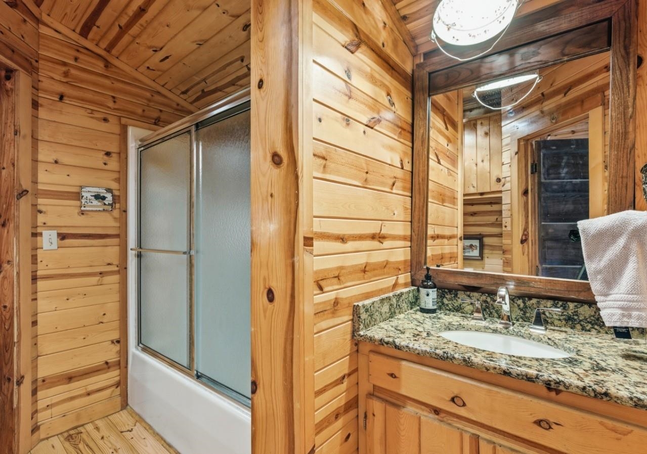 Photo 34 - Residential for sale – 908 S Riverview 832 S Riverview Lane  Mountain View, AR