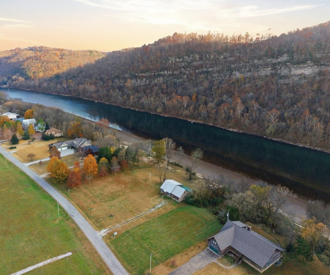 Photo 46 - Residential for sale – 908 S Riverview 832 S Riverview Lane  Mountain View, AR