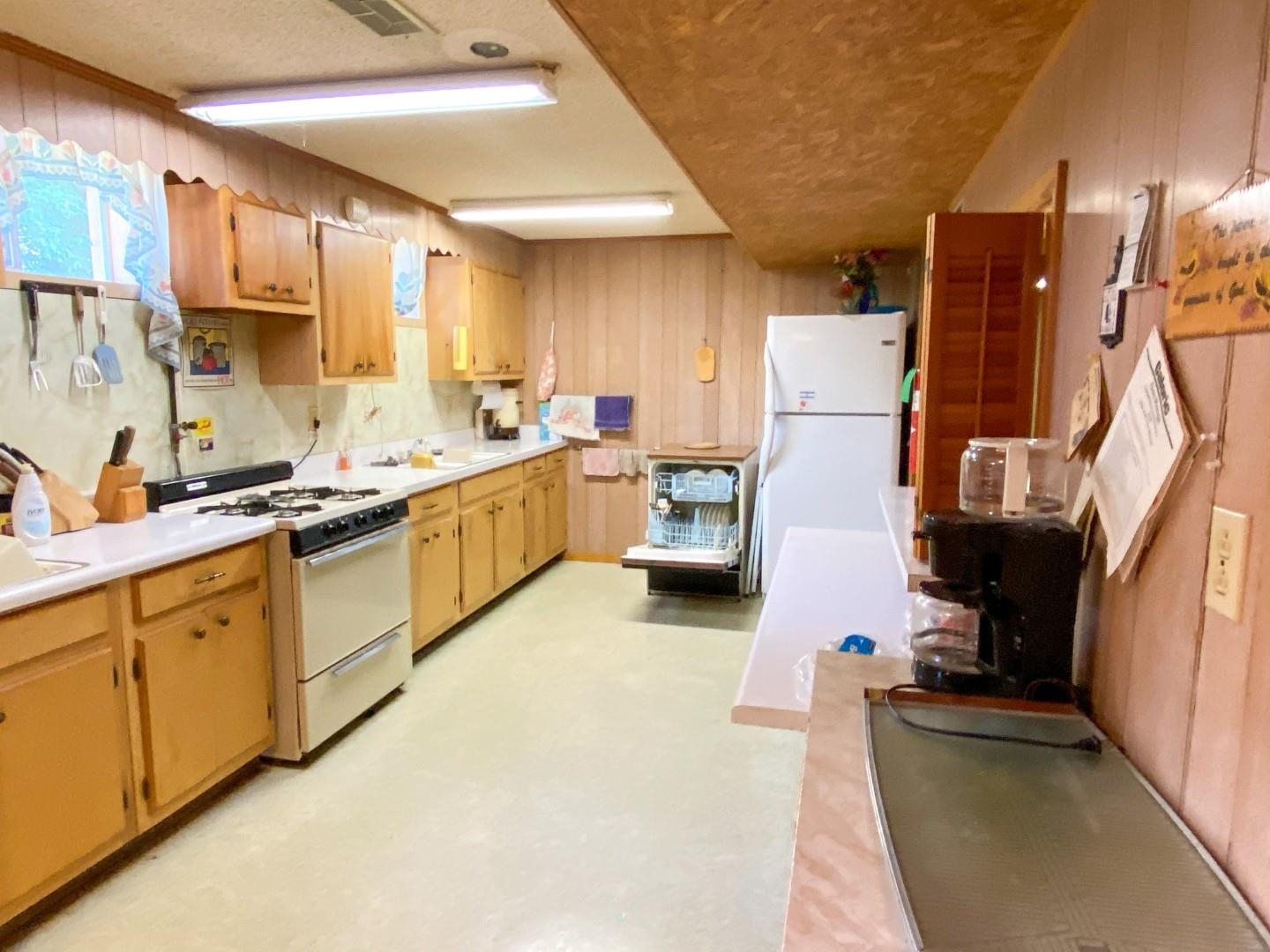 Photo 11 - Residential for sale – 54  Bobo   Hardy, AR