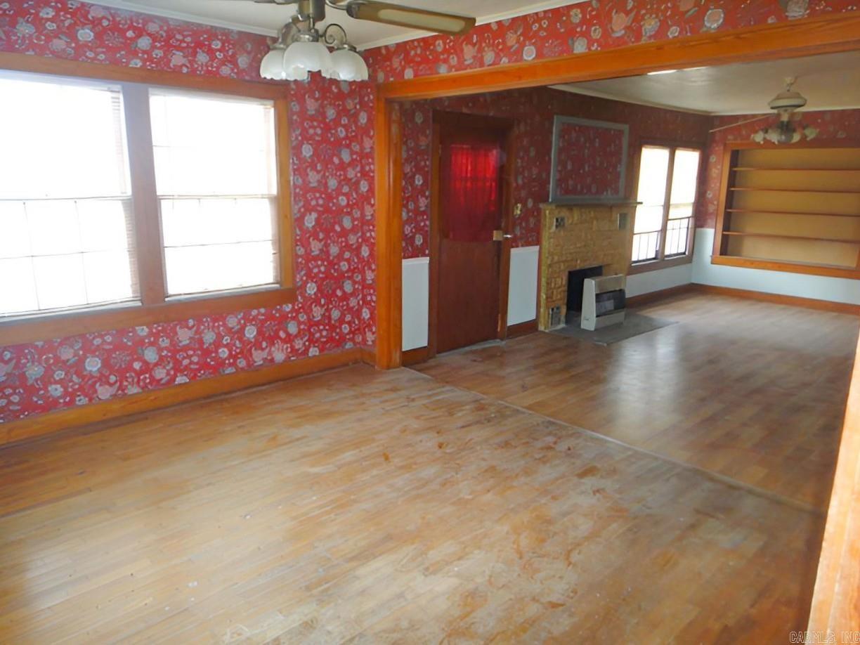 Photo 6 - Residential for sale – 469 S Central   Batesville, AR