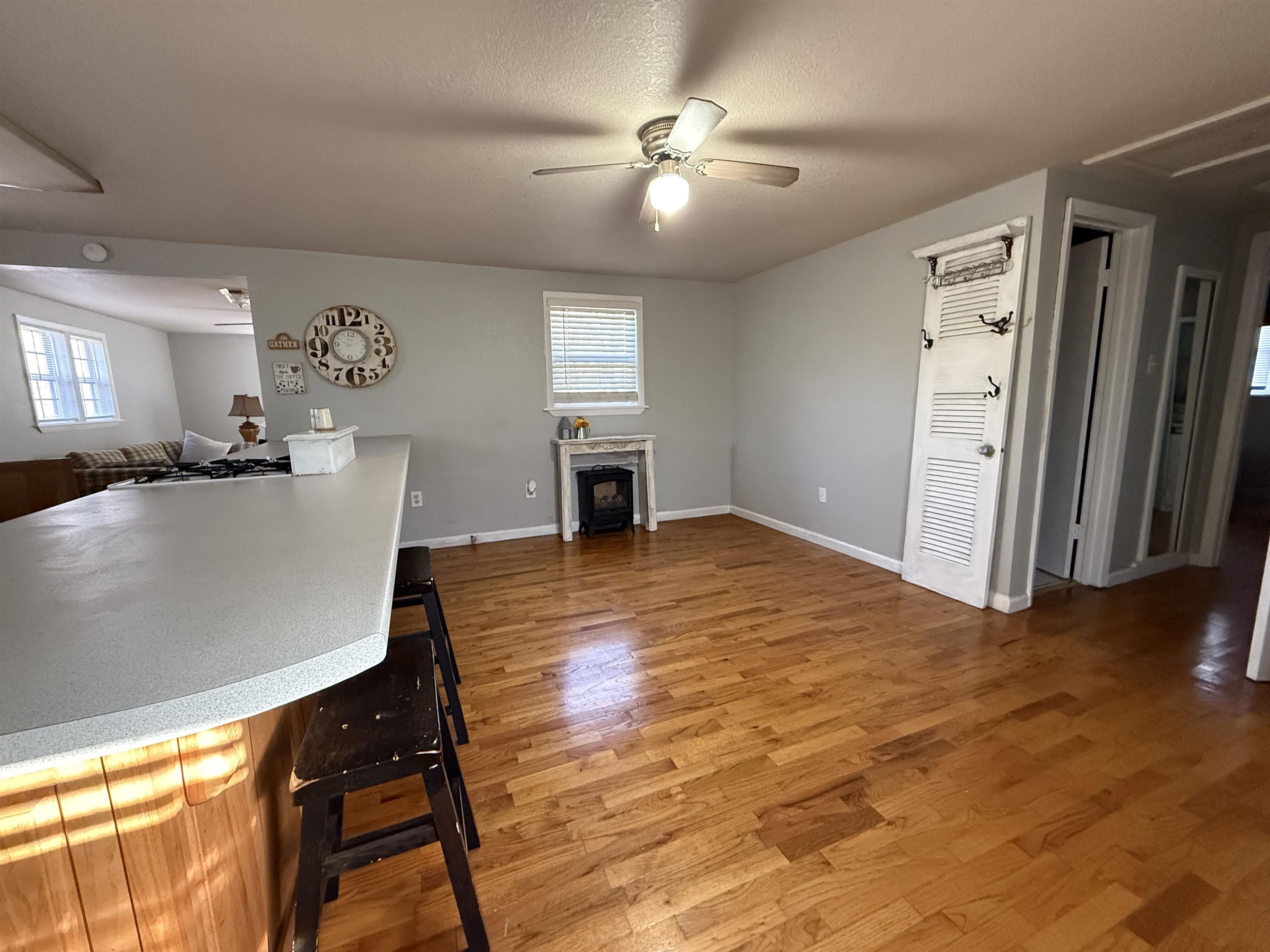 Photo 4 - Residential for sale – 51  Oriole   Williford, AR