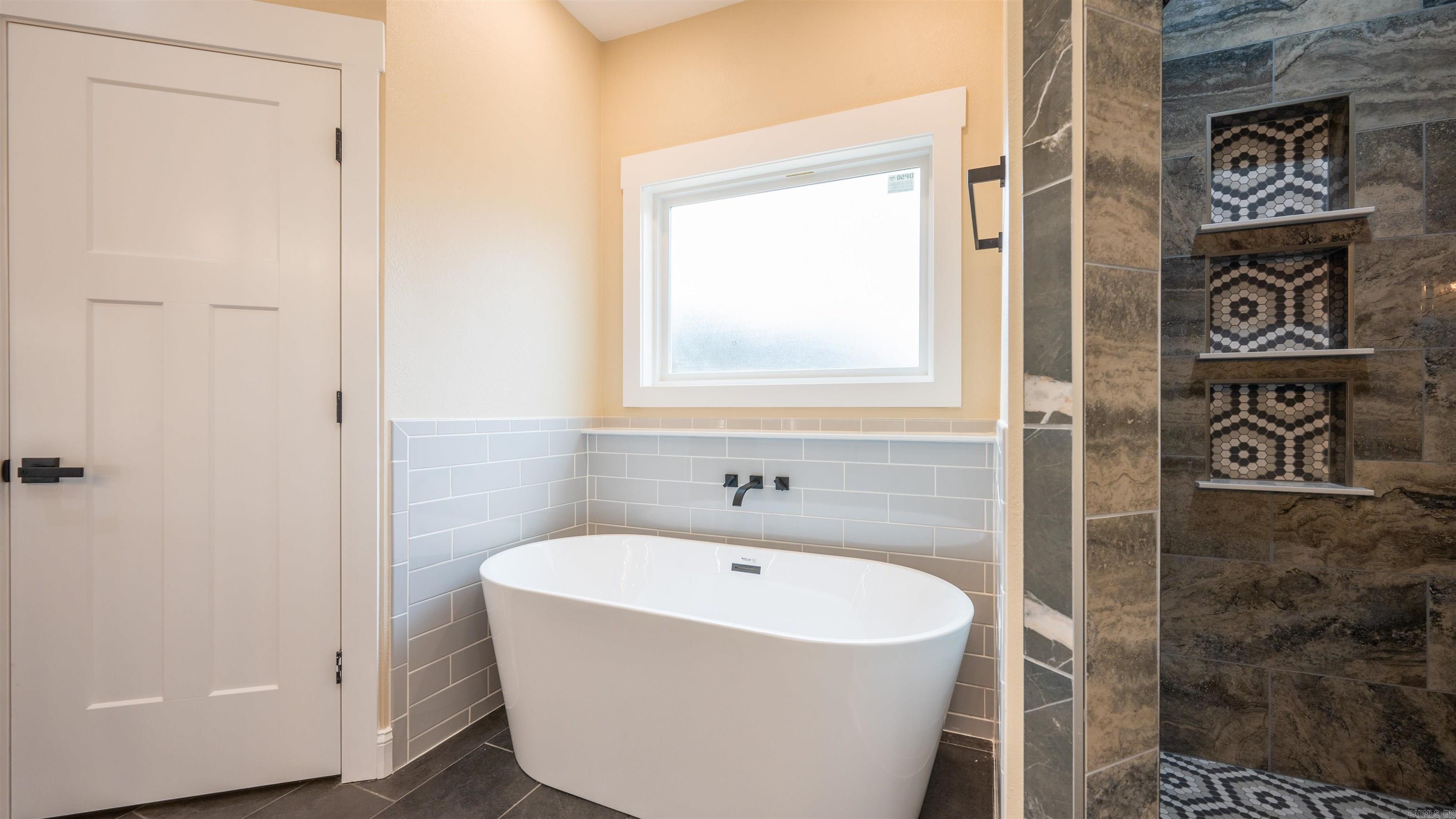 Photo 25 - Residential for sale – 1867  Locust Grove Rd   Batesville, AR