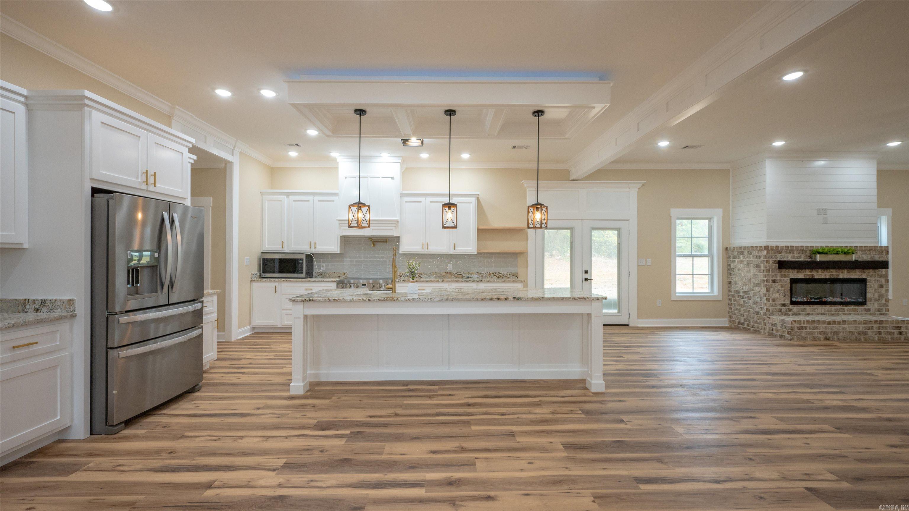 Photo 9 - Residential for sale – 1867  Locust Grove Rd   Batesville, AR