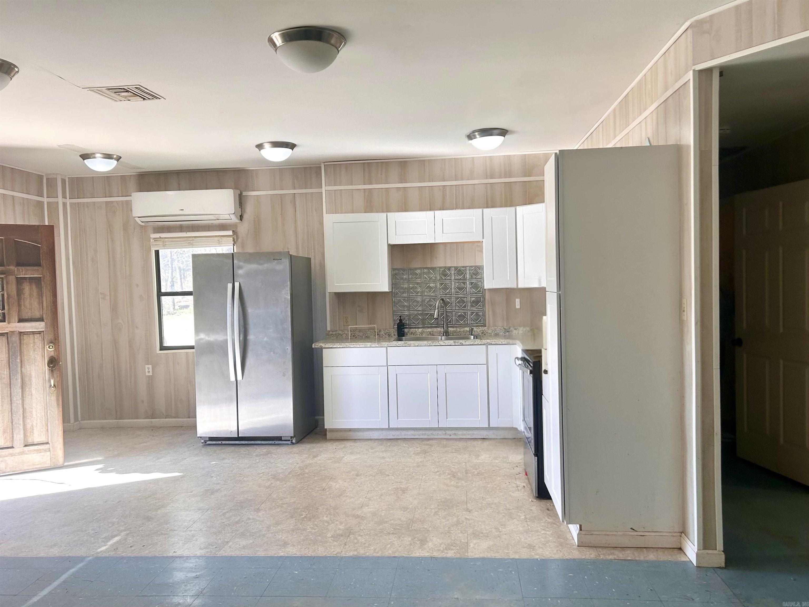 Photo 5 - Multi-Family for sale – 3809  Batesville Blvd   Batesville, AR