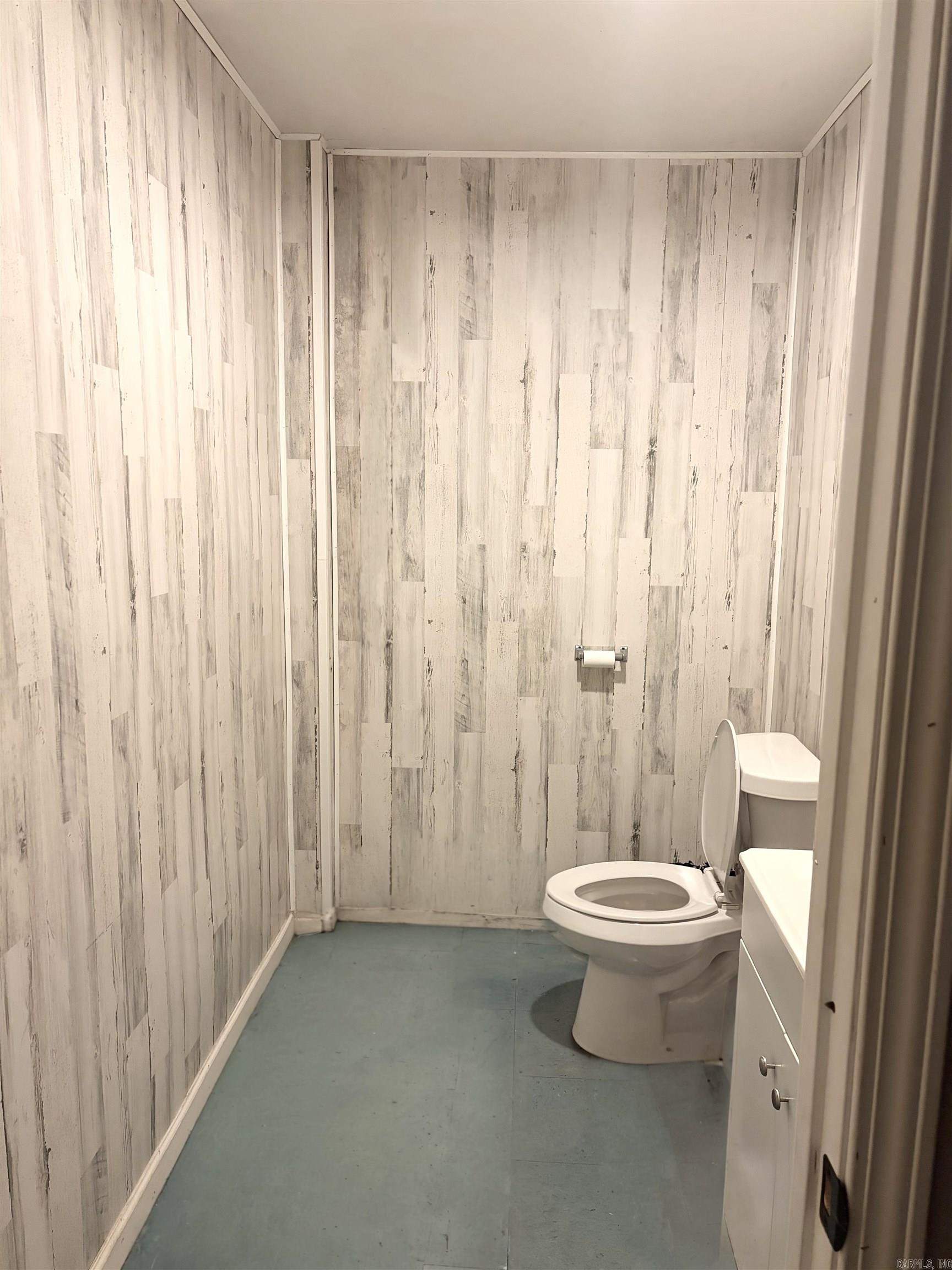 Photo 9 - Multi-Family for sale – 3809  Batesville Blvd   Batesville, AR