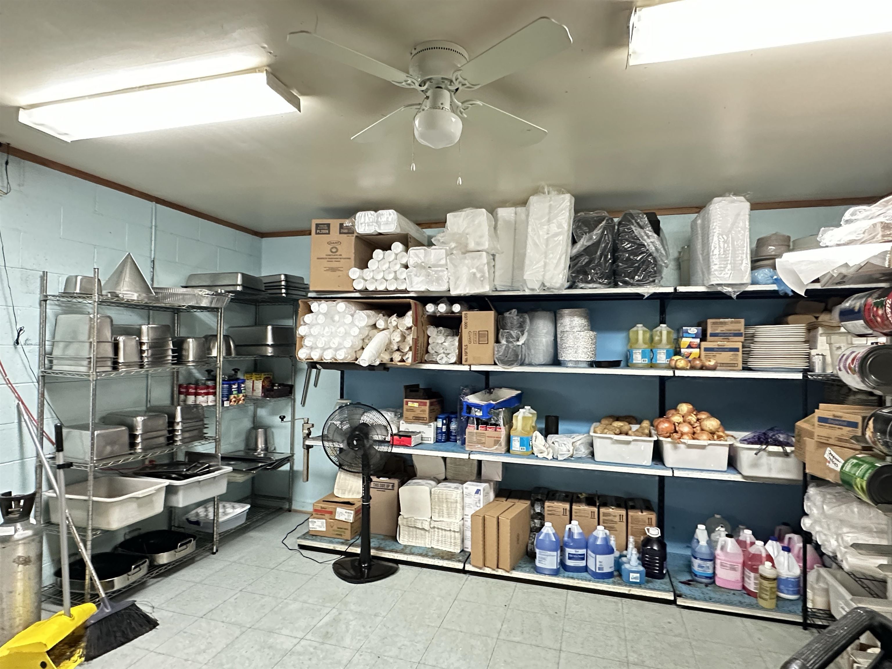 Photo 12 - Commercial / Industrial for sale – 298  US HWY 62W   Ash Flat, AR