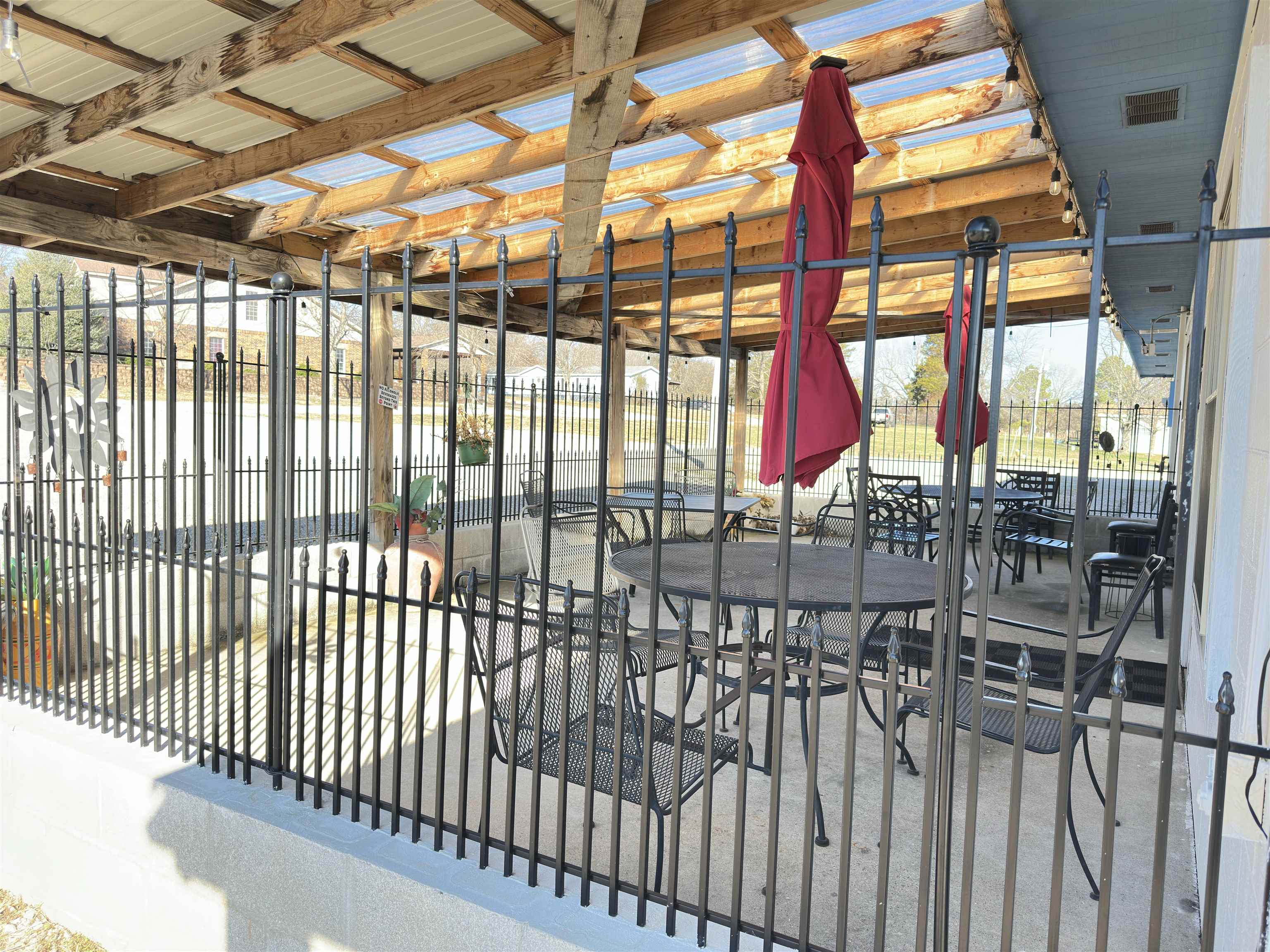 Photo 4 - Commercial / Industrial for sale – 298  US HWY 62W   Ash Flat, AR