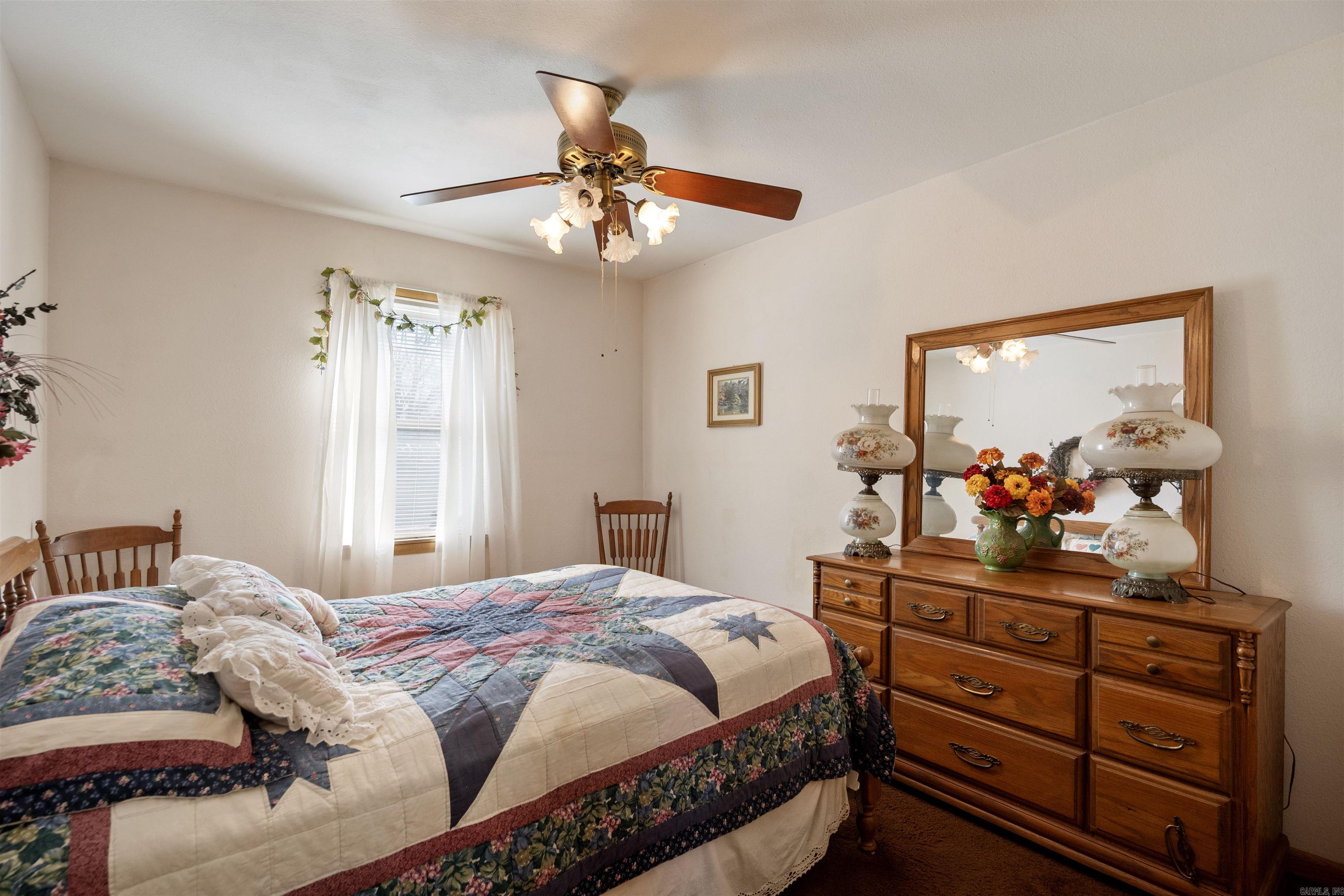 Photo 12 - Residential for sale – 657 N Locust St   Newark, AR