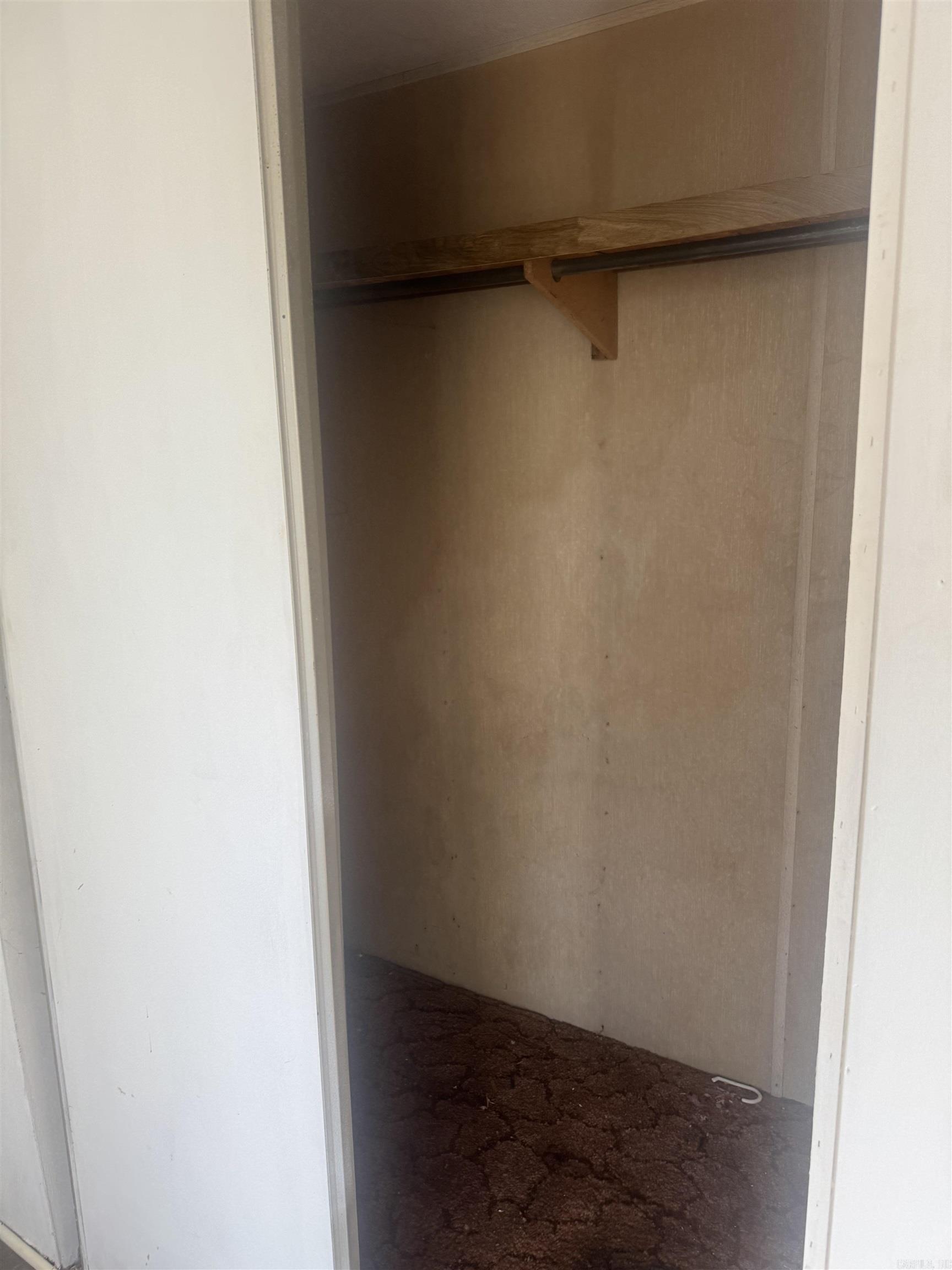 Photo 7 - Residential for sale – 425  Meade   Batesville, AR