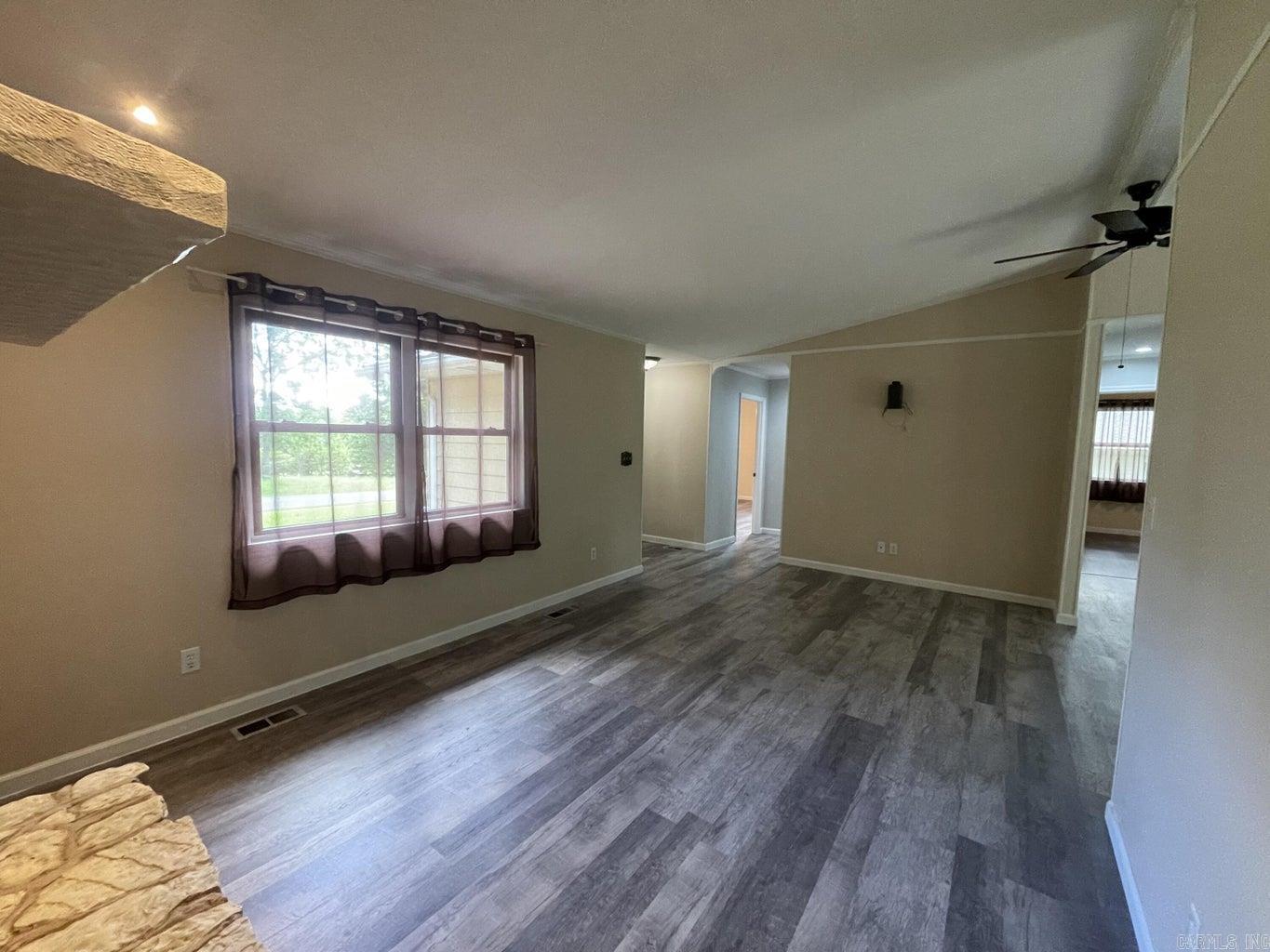 Photo 17 - Residential for sale – 302 E Church   Horseshoe Bend, AR