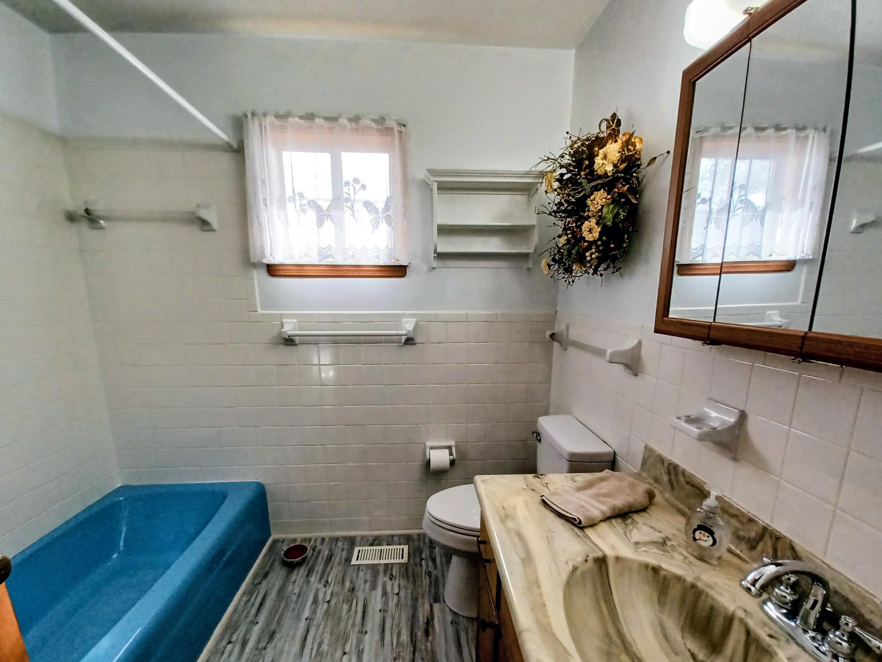 Photo 10 - Residential for sale – 302  Royal   Horseshoe Bend, AR