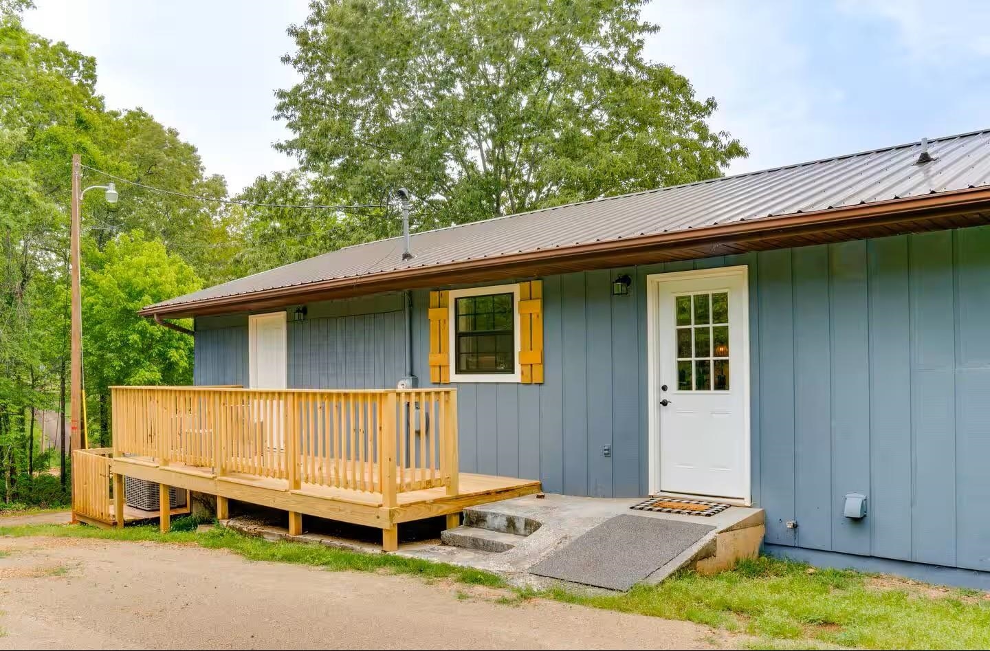 Photo 4 - Residential for sale – 35  Riverbend Rd   Mammoth Spring, AR