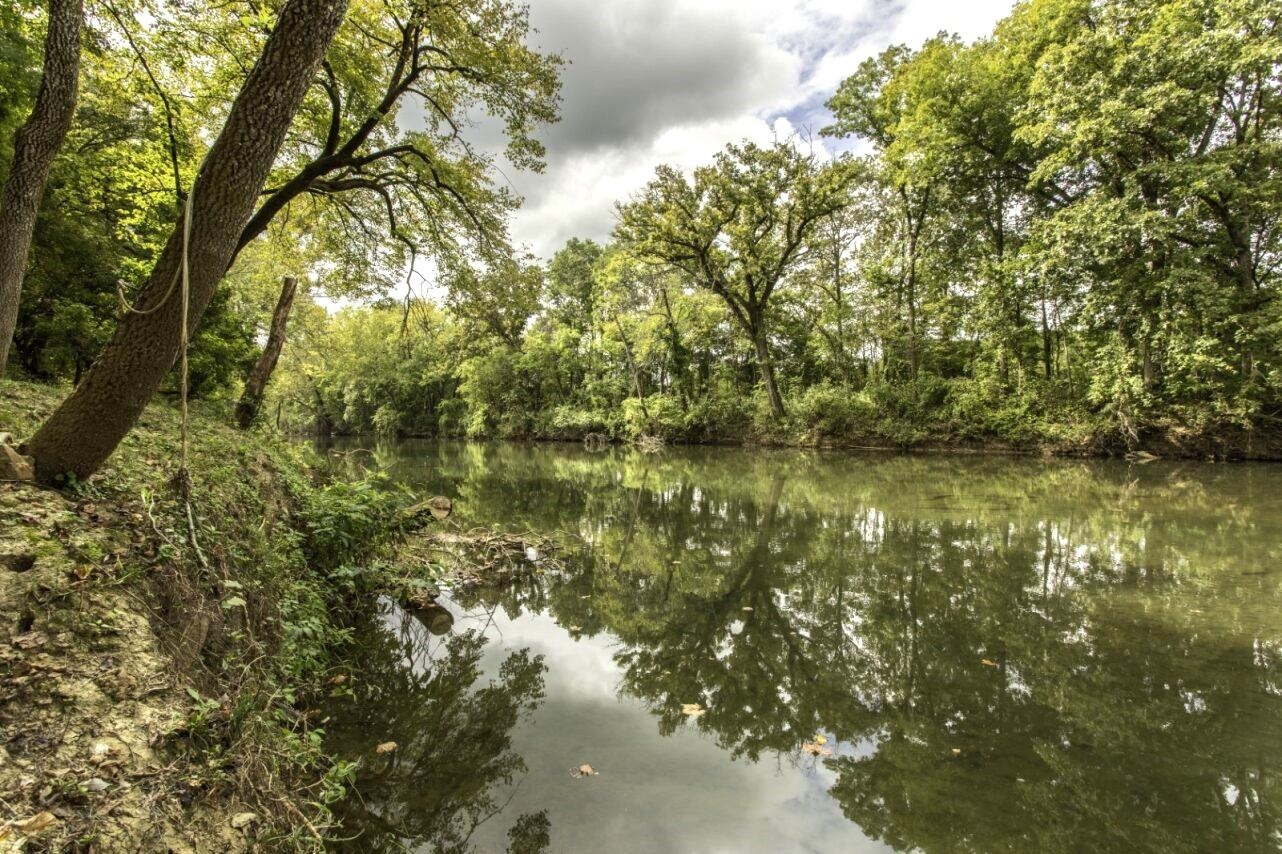 Photo 3 - Residential for sale – 128  Powhatan   Cherokee Village, AR