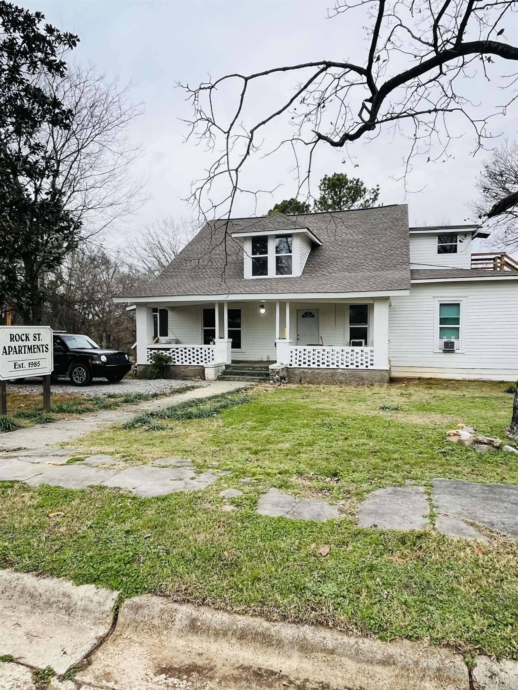 Photo 2 - Multi-Family for sale – 809  Rock   Batesville, AR