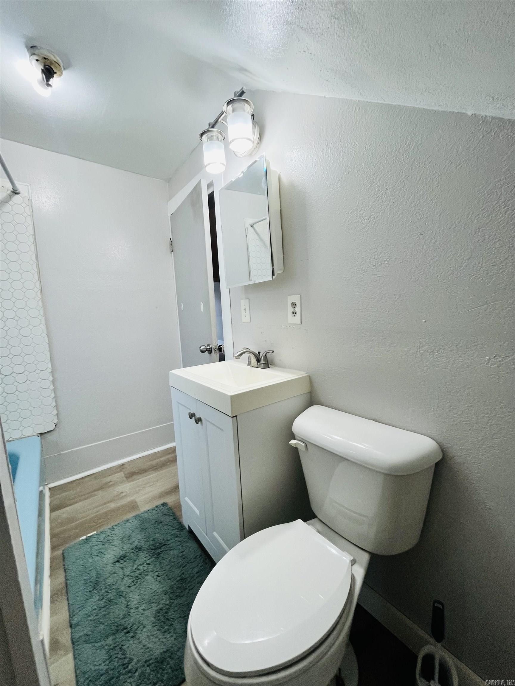 Photo 18 - Multi-Family for sale – 809  Rock   Batesville, AR