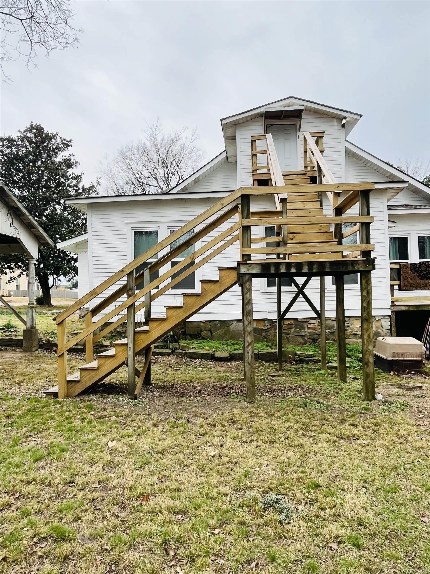 Photo 6 - Multi-Family for sale – 809  Rock   Batesville, AR