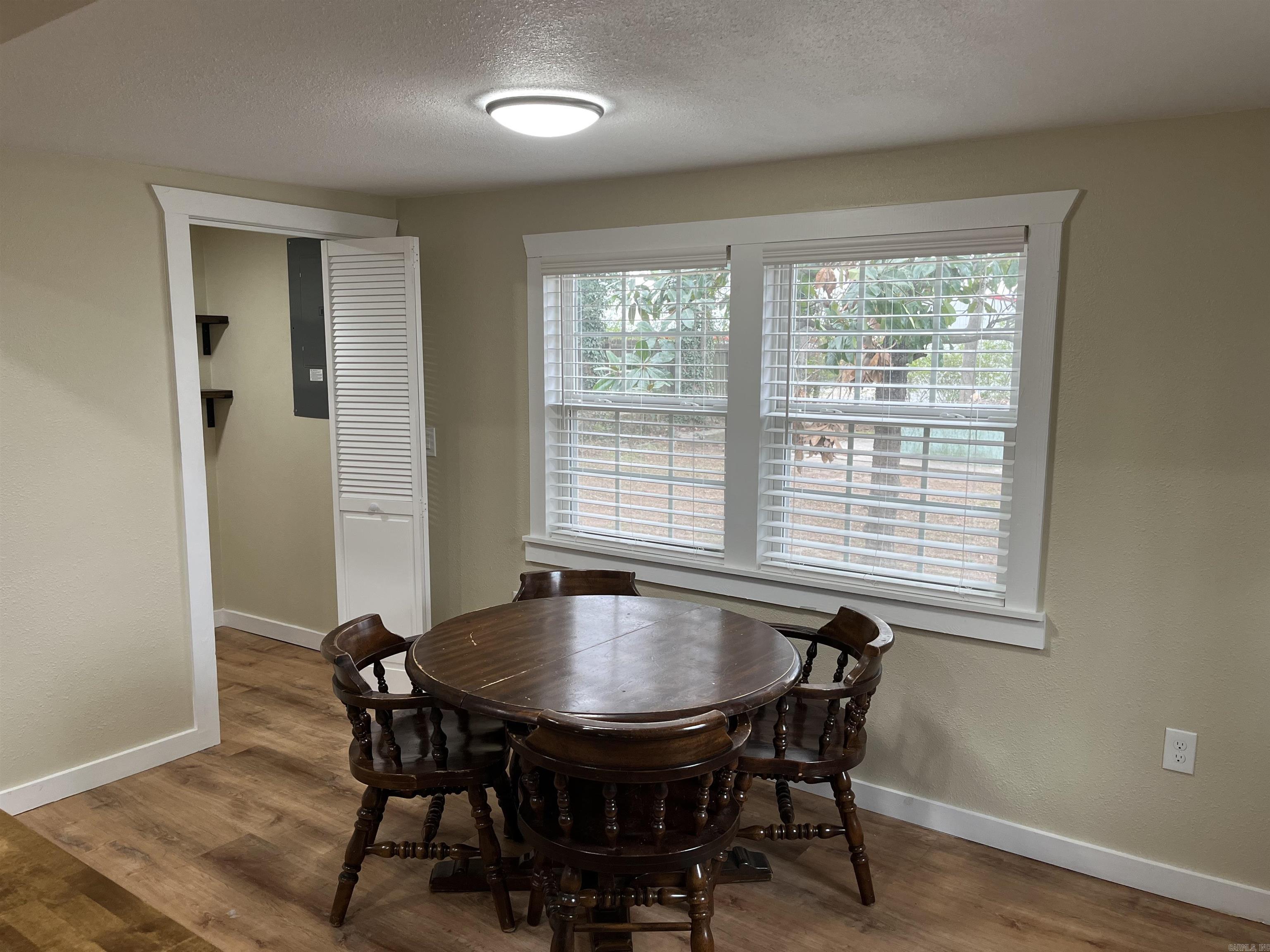 Photo 6 - Residential for sale – 840  Broad   Batesville, AR