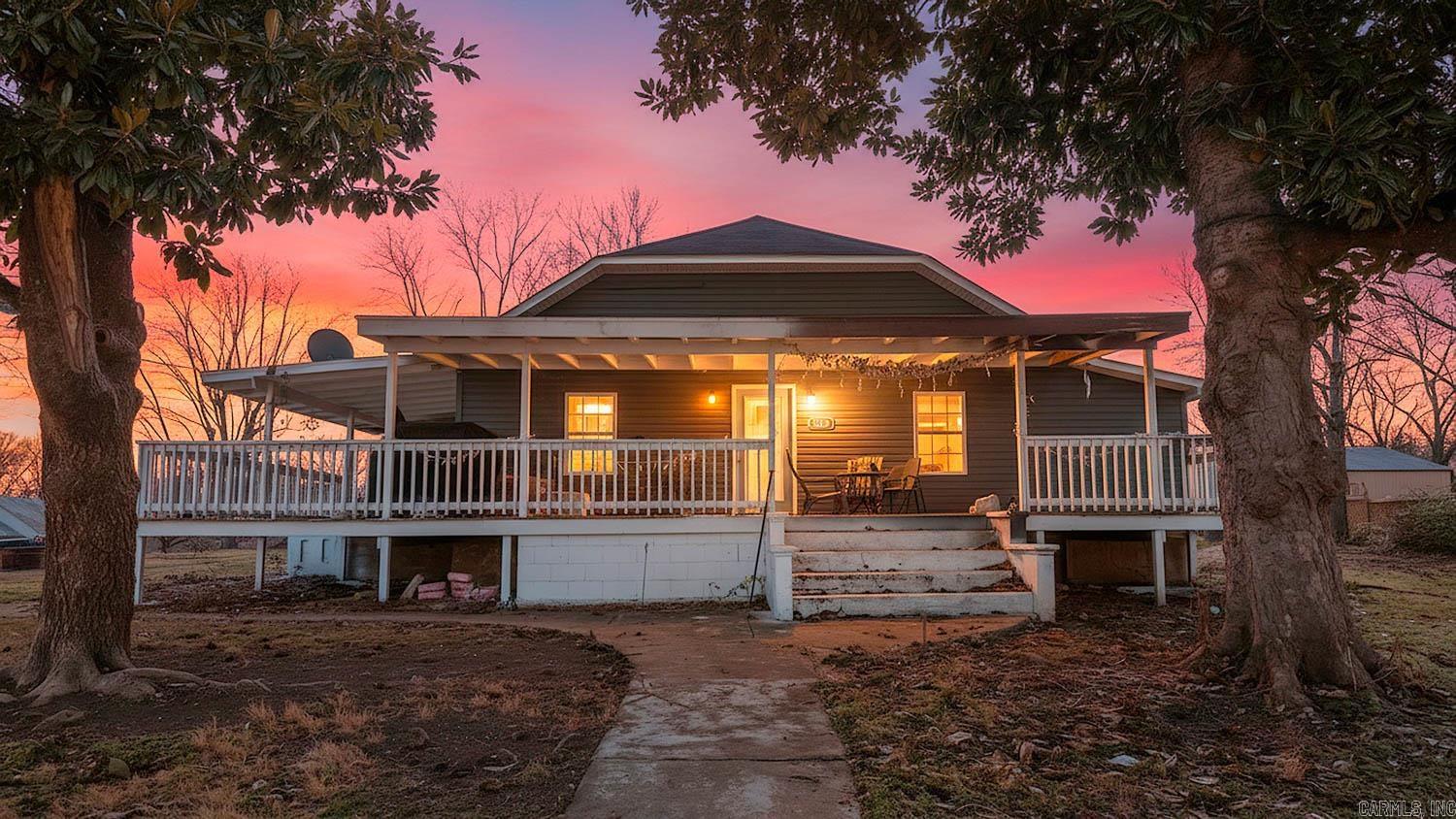 Residential for sale – 720  Archer Avenue   Mammoth Spring, AR