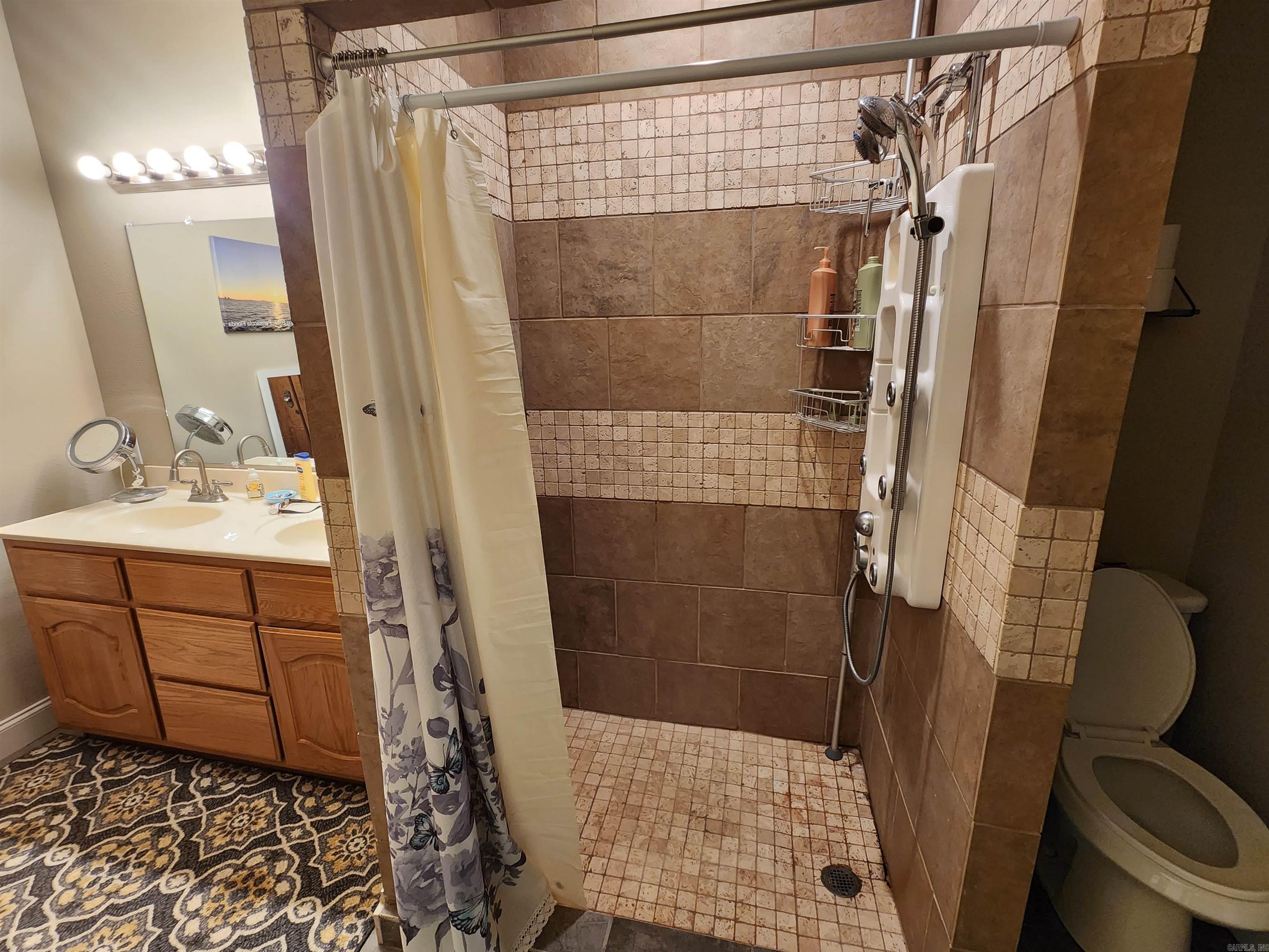 Photo 13 - Residential for sale – 333  Manor   Melbourne, AR