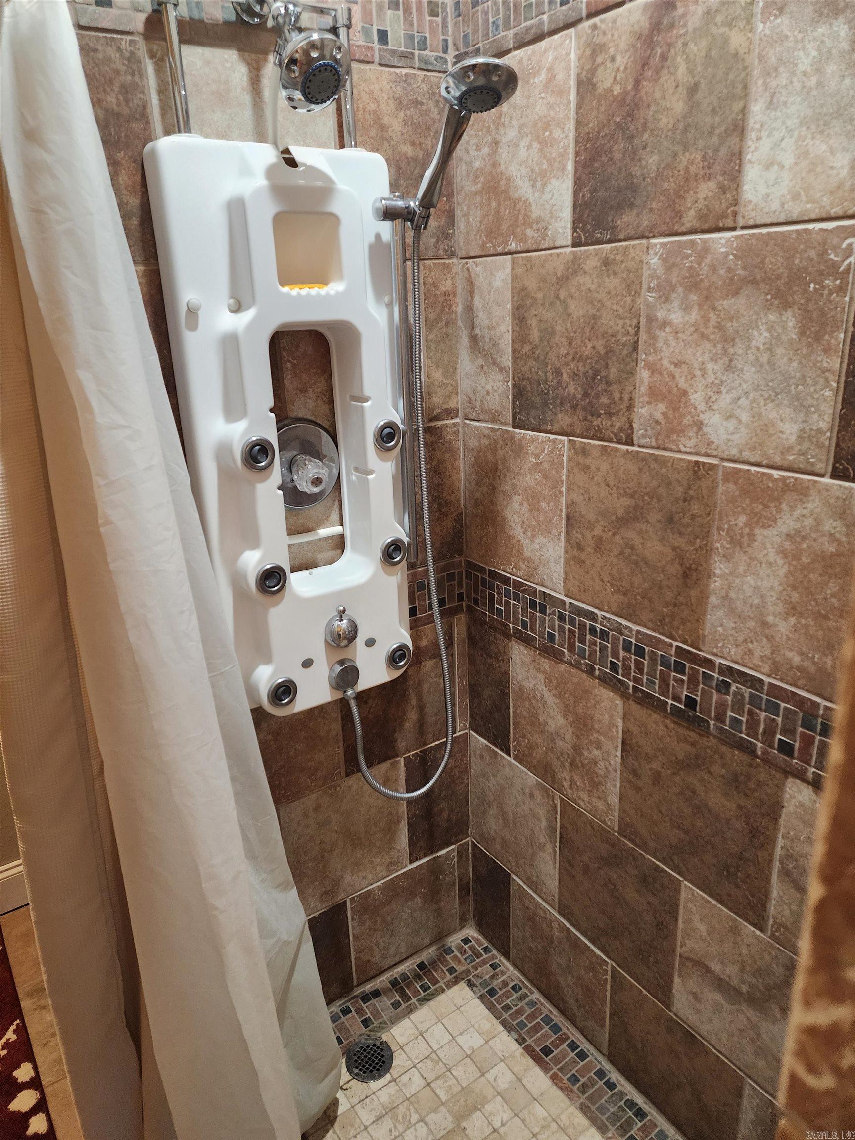 Photo 16 - Residential for sale – 333  Manor   Melbourne, AR