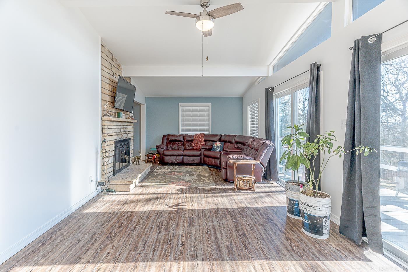 Photo 6 - Residential for sale – 10  Catawba Circle   Cherokee Village, AR