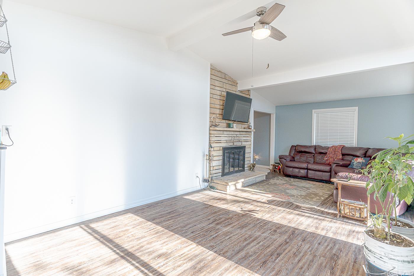 Photo 7 - Residential for sale – 10  Catawba Circle   Cherokee Village, AR