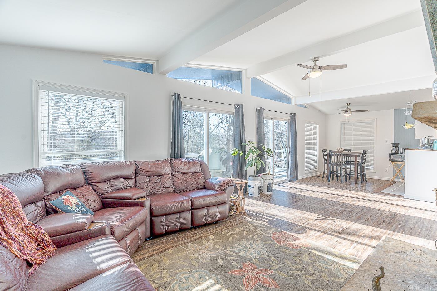 Photo 9 - Residential for sale – 10  Catawba Circle   Cherokee Village, AR