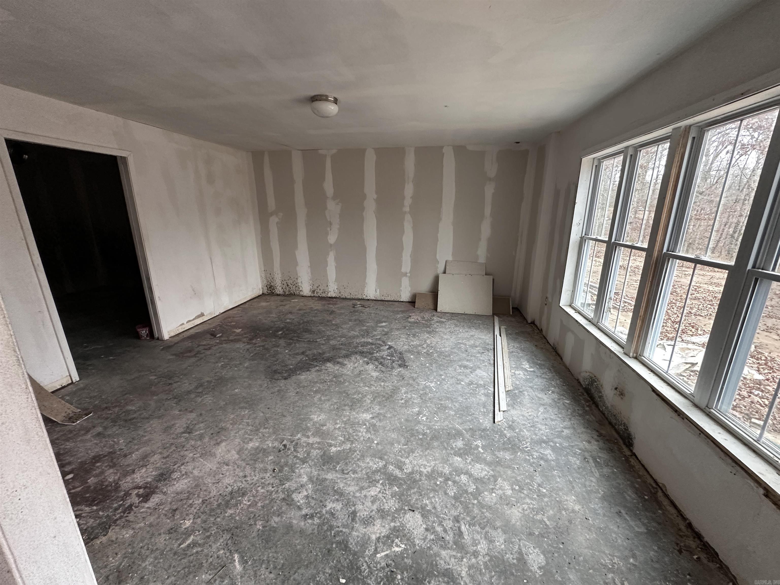 Photo 9 - Residential for sale – 1290  Cave Creek Rd   Batesville, AR