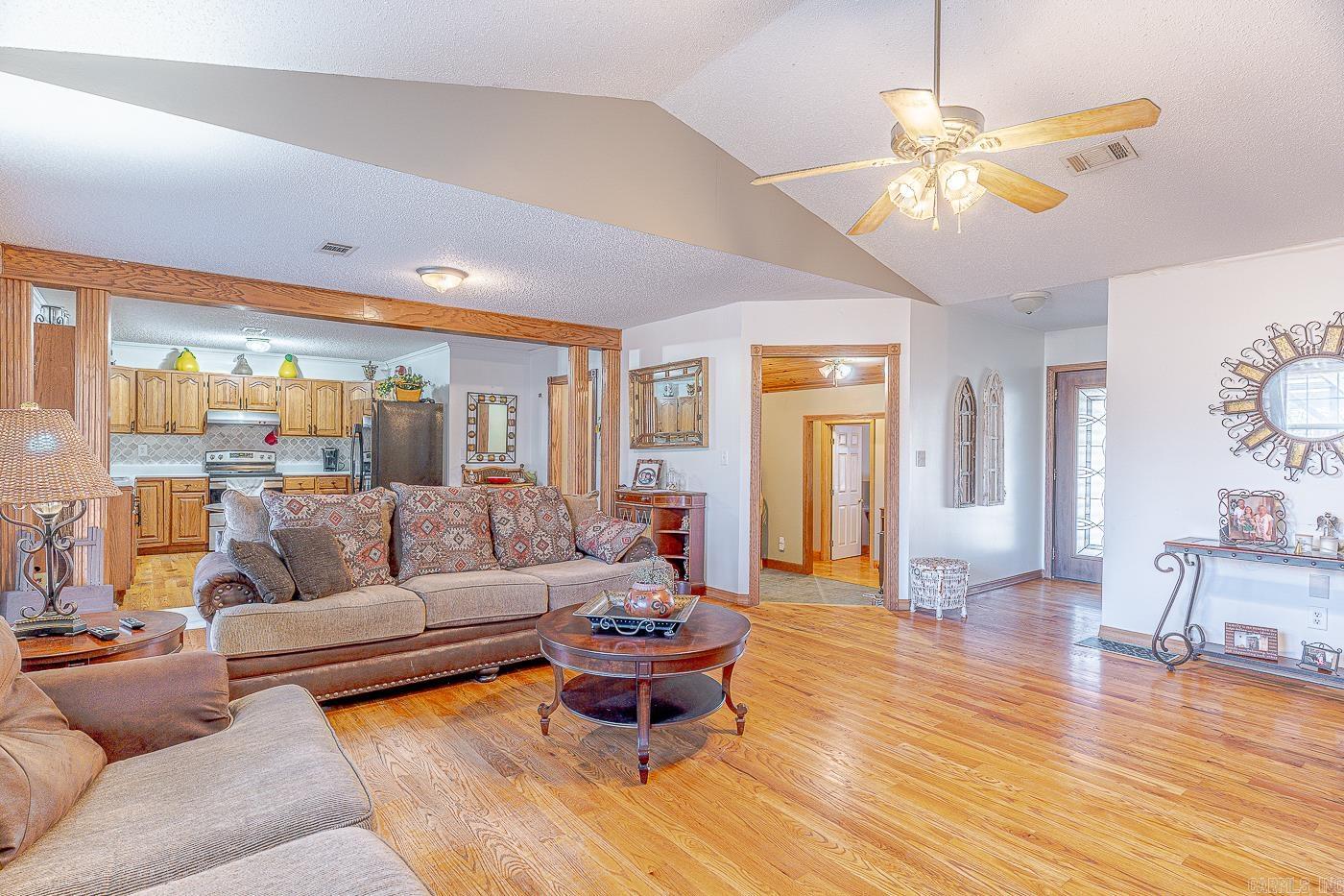 Photo 5 - Residential for sale – 23  Matecumbe   Cherokee Village, AR