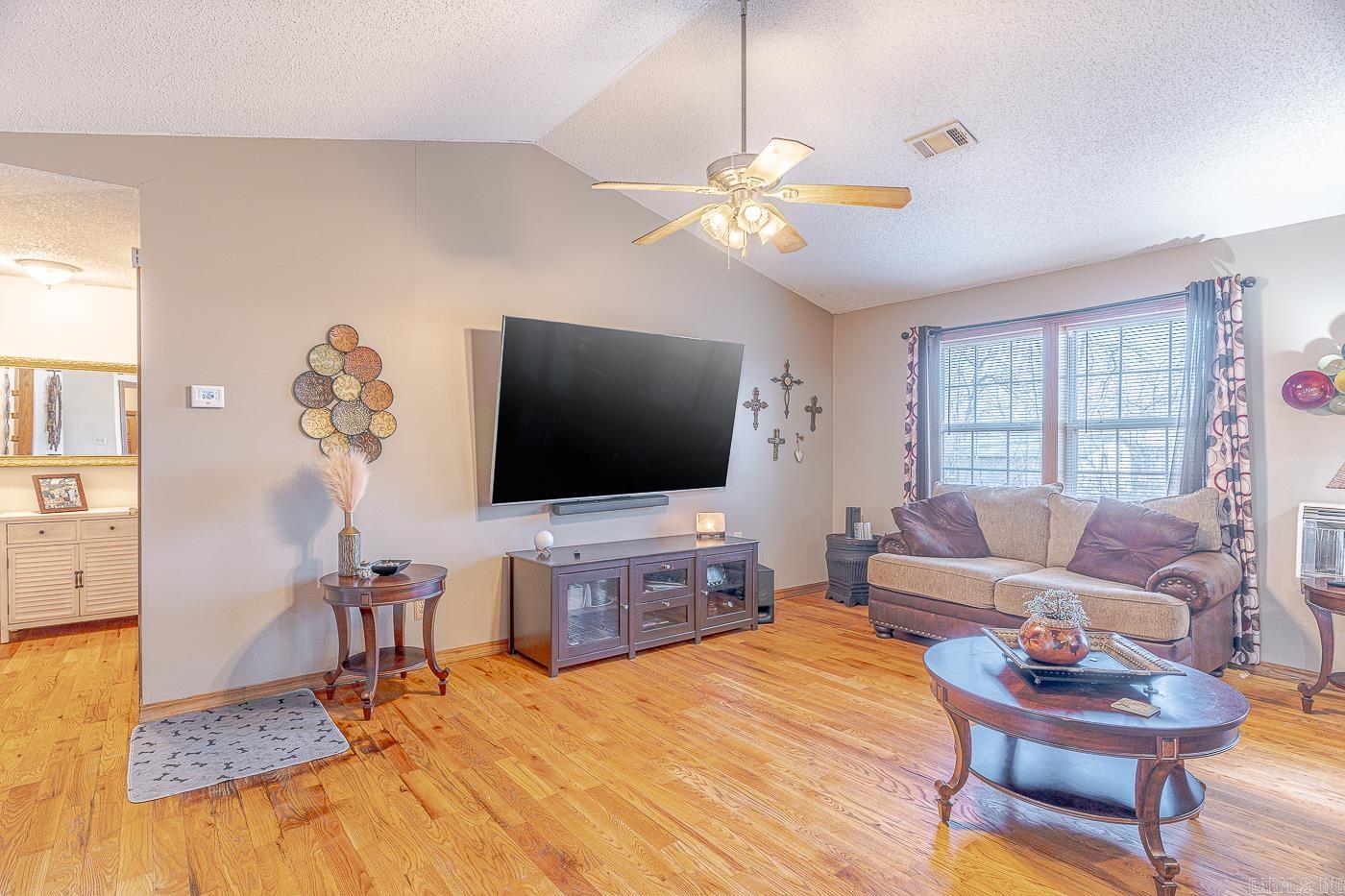 Photo 10 - Residential for sale – 23  Matecumbe   Cherokee Village, AR