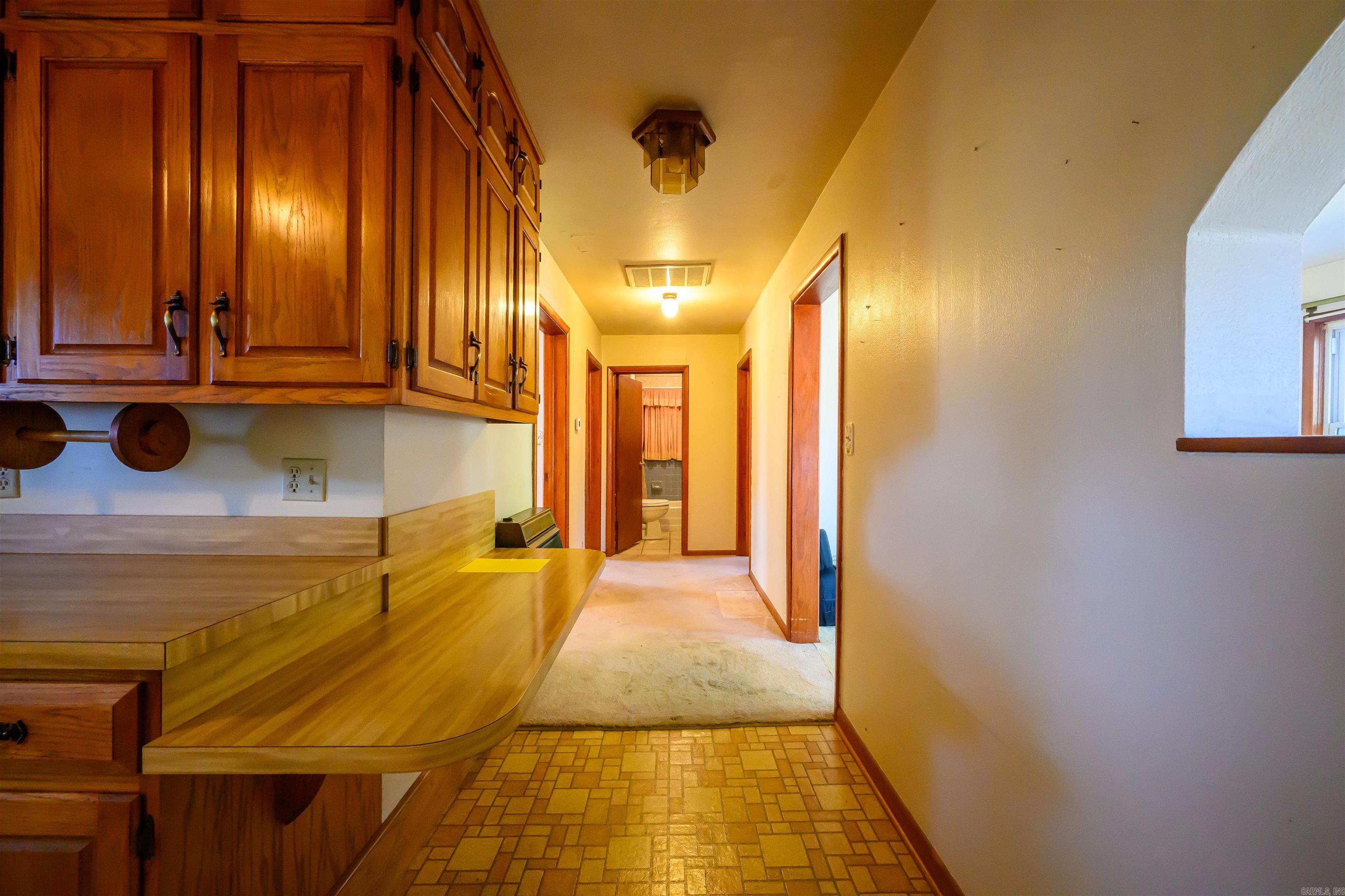 Photo 8 - Residential for sale – 515 E Center   Cave City, AR