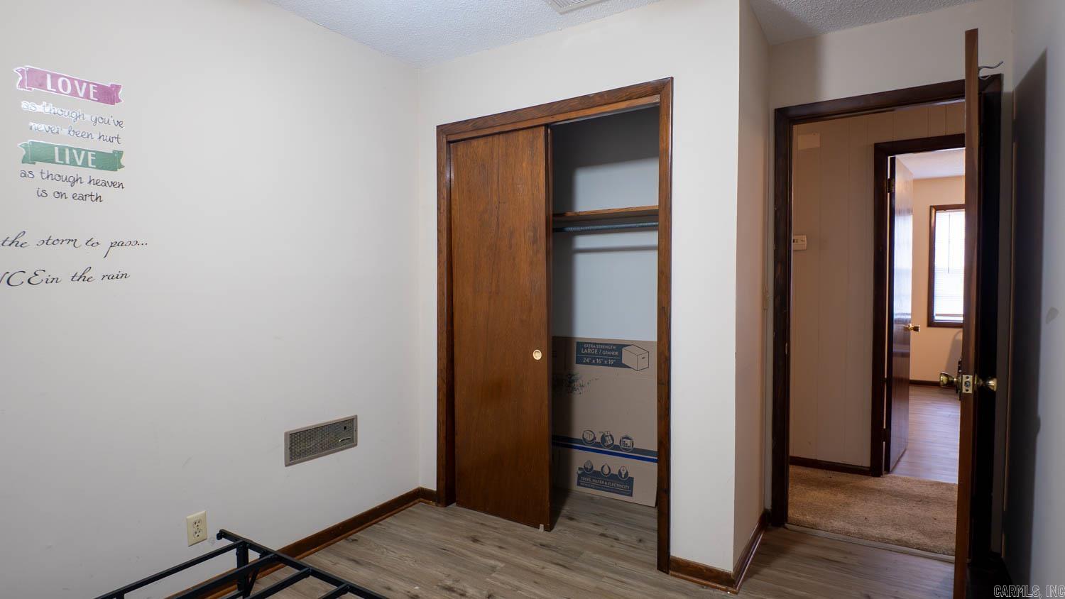 Photo 12 - Residential for sale – 439  Haley Street   Melbourne, AR