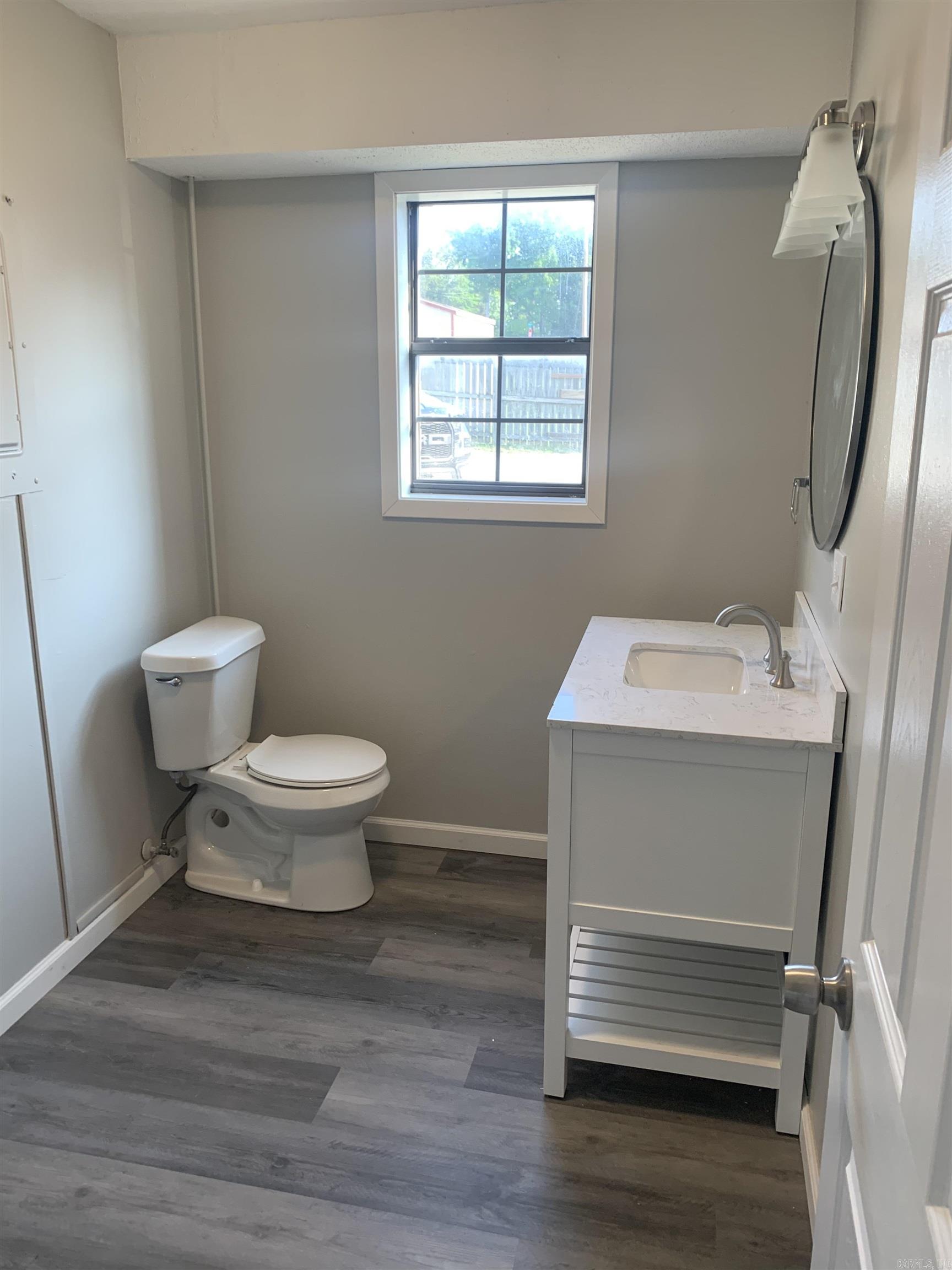 Photo 10 - Residential for sale – 2715  Neeley  A-D Batesville, AR