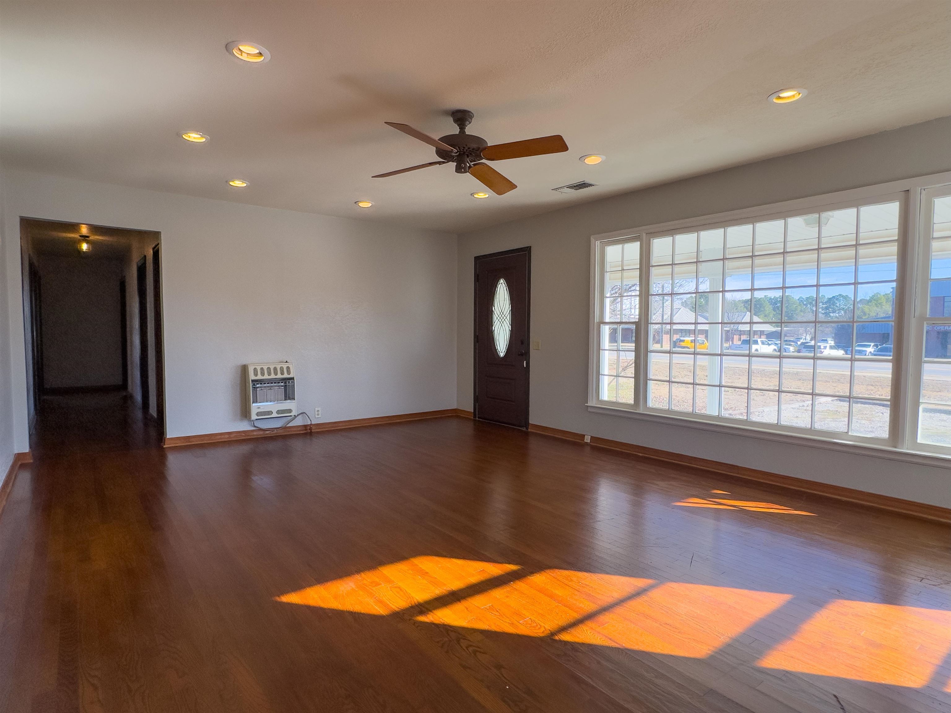 Photo 2 - Residential for sale – 617  Ash Flat   Ash Flat, AR