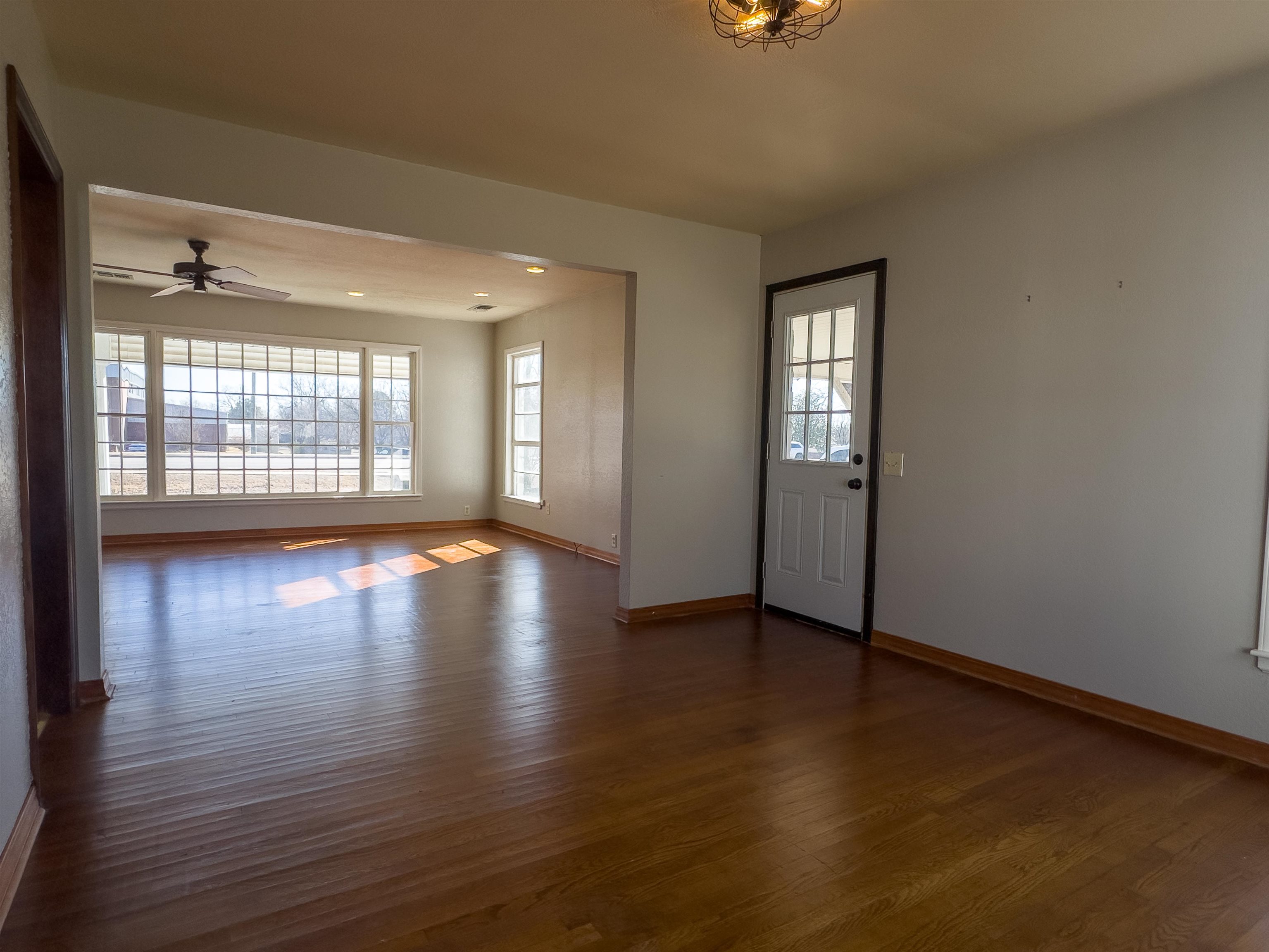 Photo 5 - Residential for sale – 617  Ash Flat   Ash Flat, AR