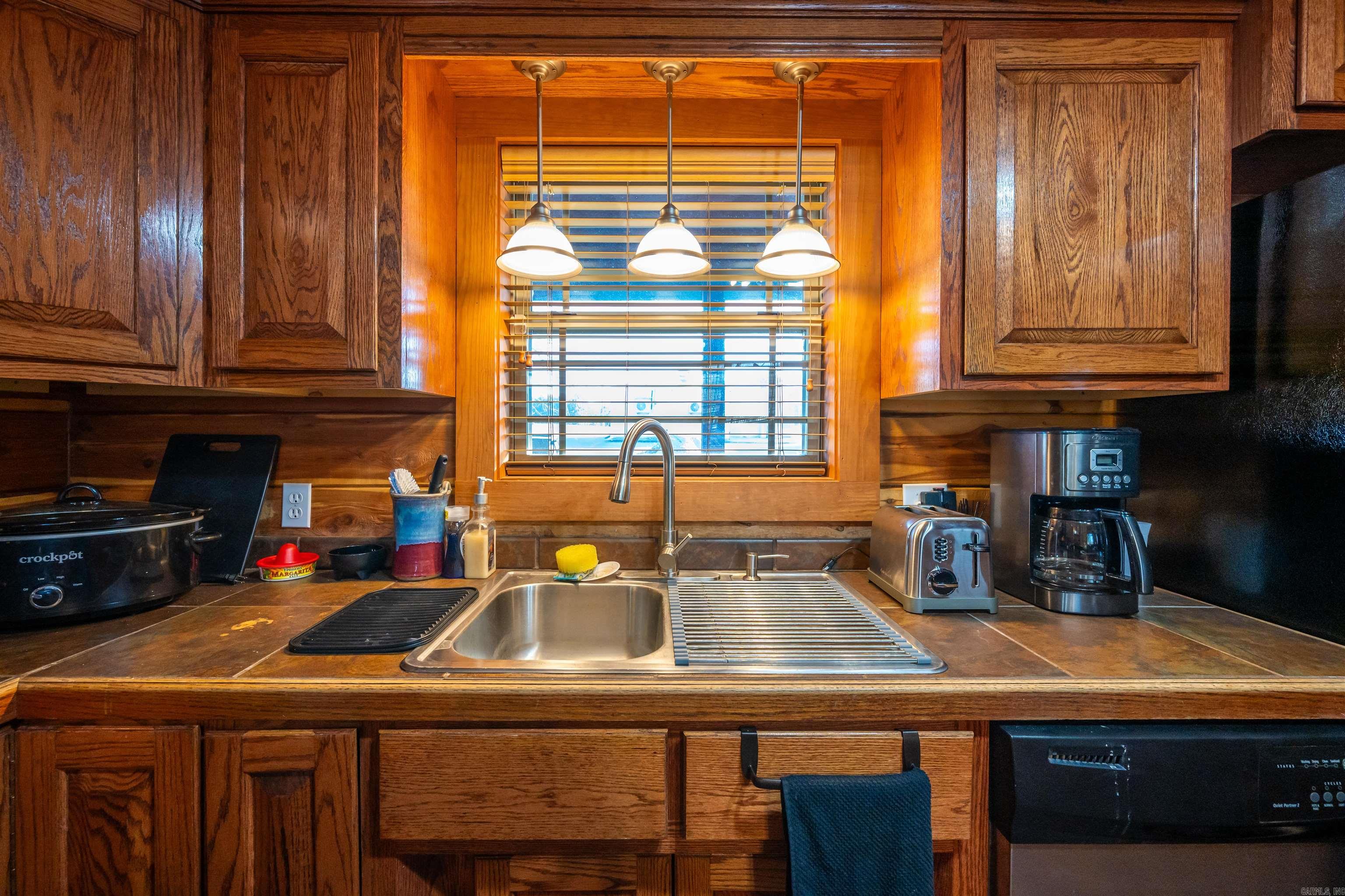 Photo 8 - Residential for sale – 103  Tyler   Melbourne, AR