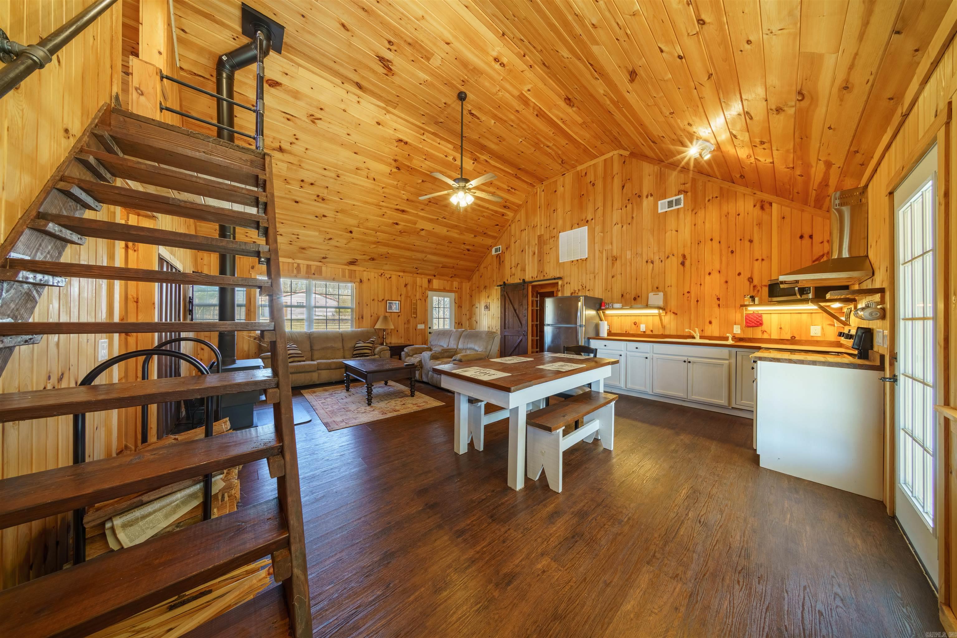 Photo 14 - Residential for sale – 579  Falcon Way   Mount Pleasant, AR