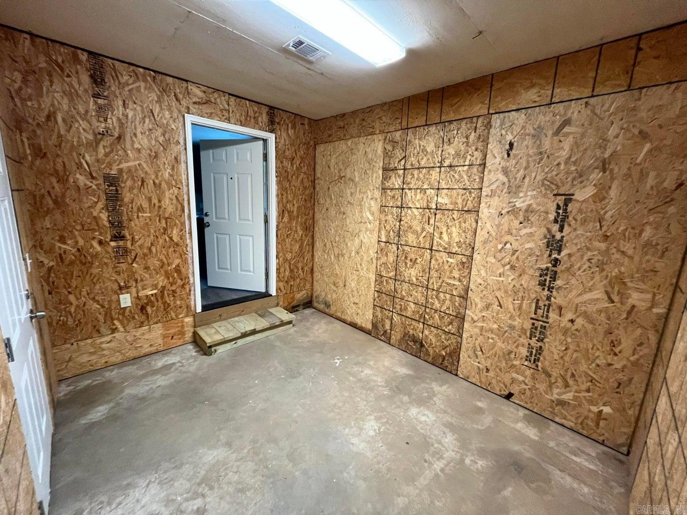 Photo 22 - Residential for sale – 110 W 7th   Newark, AR