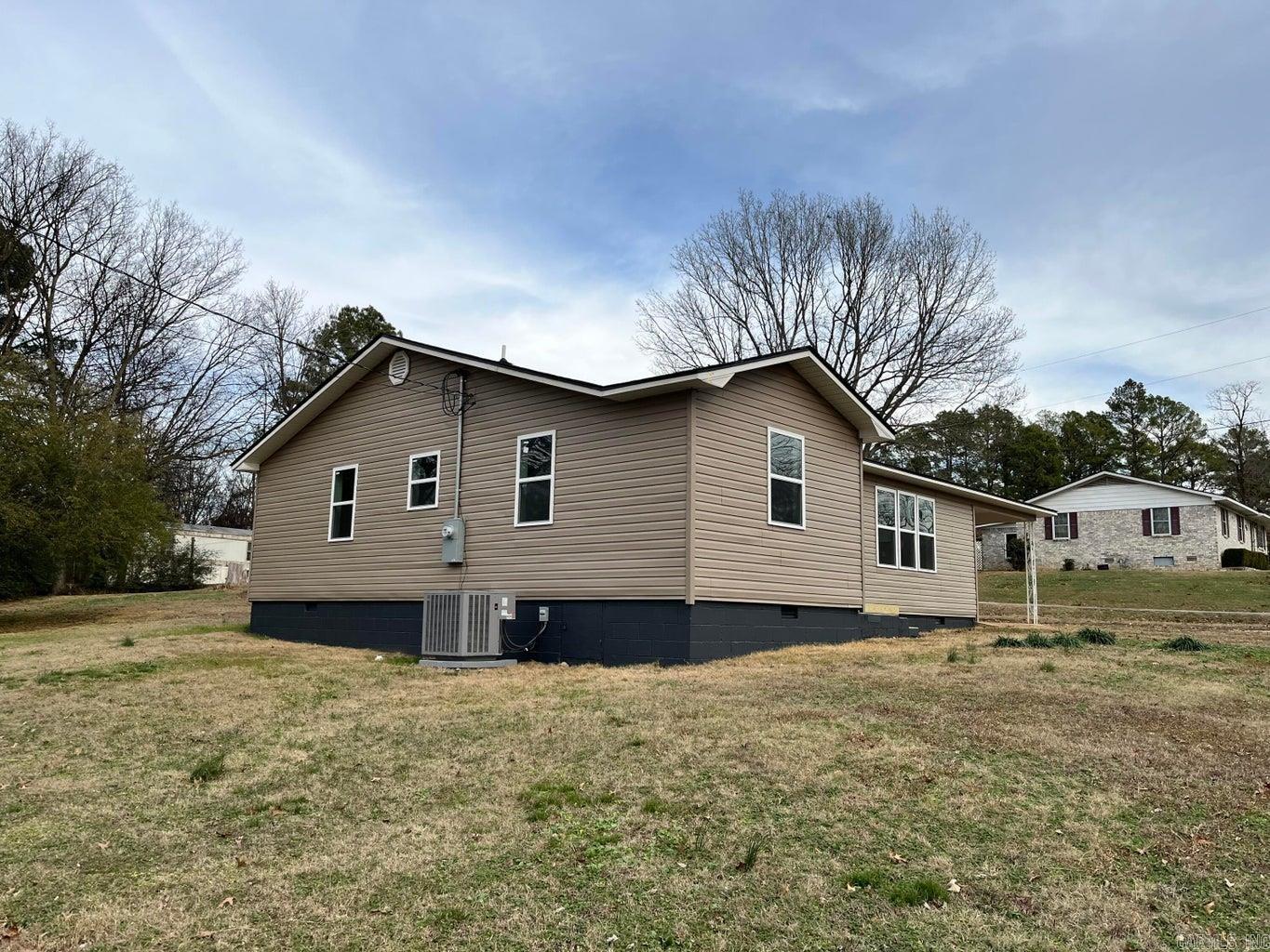 Photo 25 - Residential for sale – 110 W 7th   Newark, AR