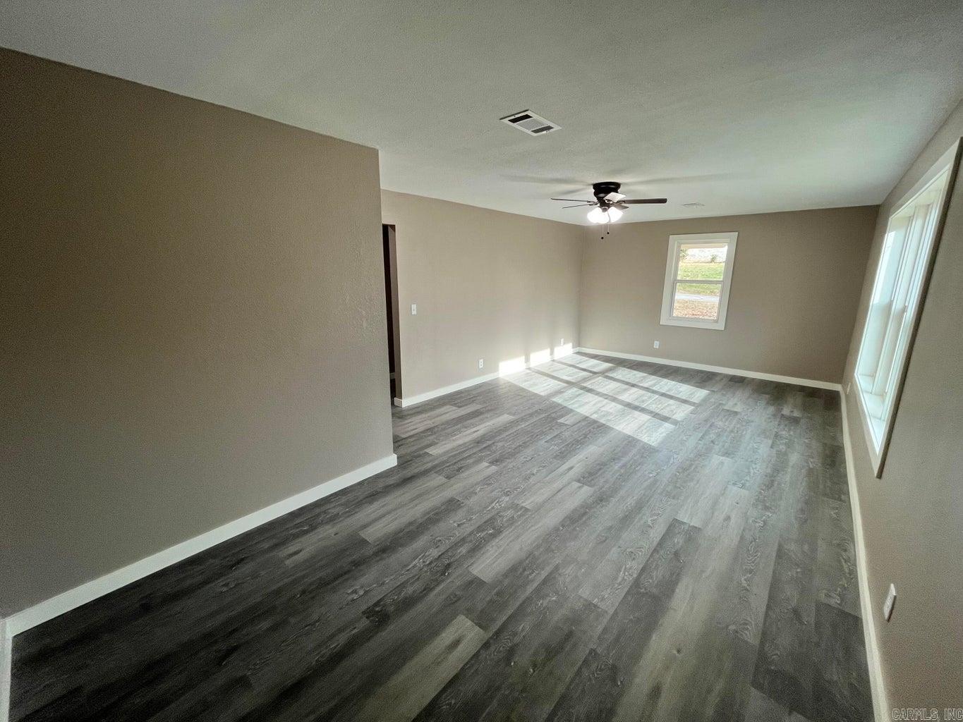 Photo 7 - Residential for sale – 110 W 7th   Newark, AR