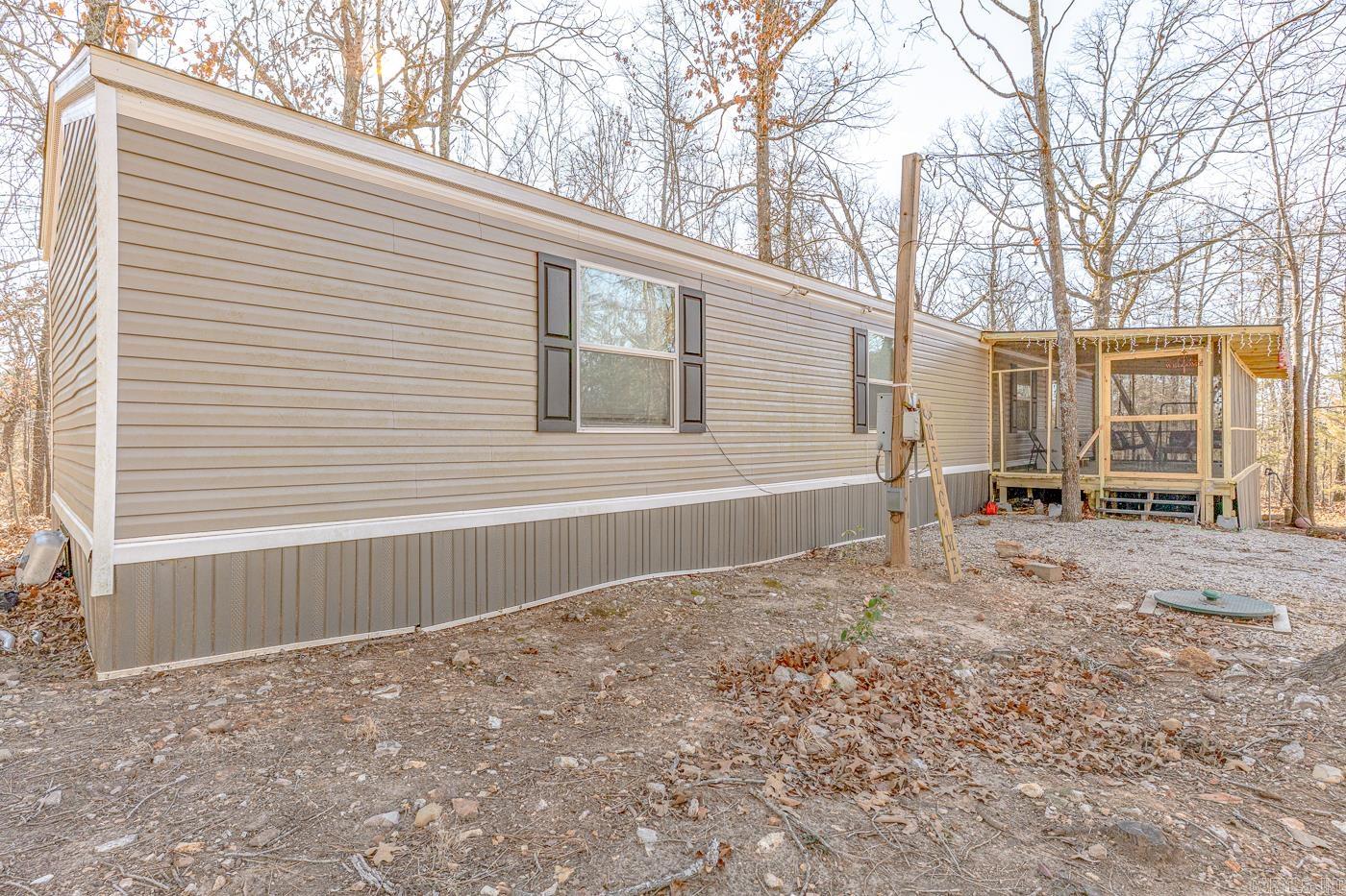 Photo 2 - Residential for sale – 27  Valley Heart Drive   Highland, AR