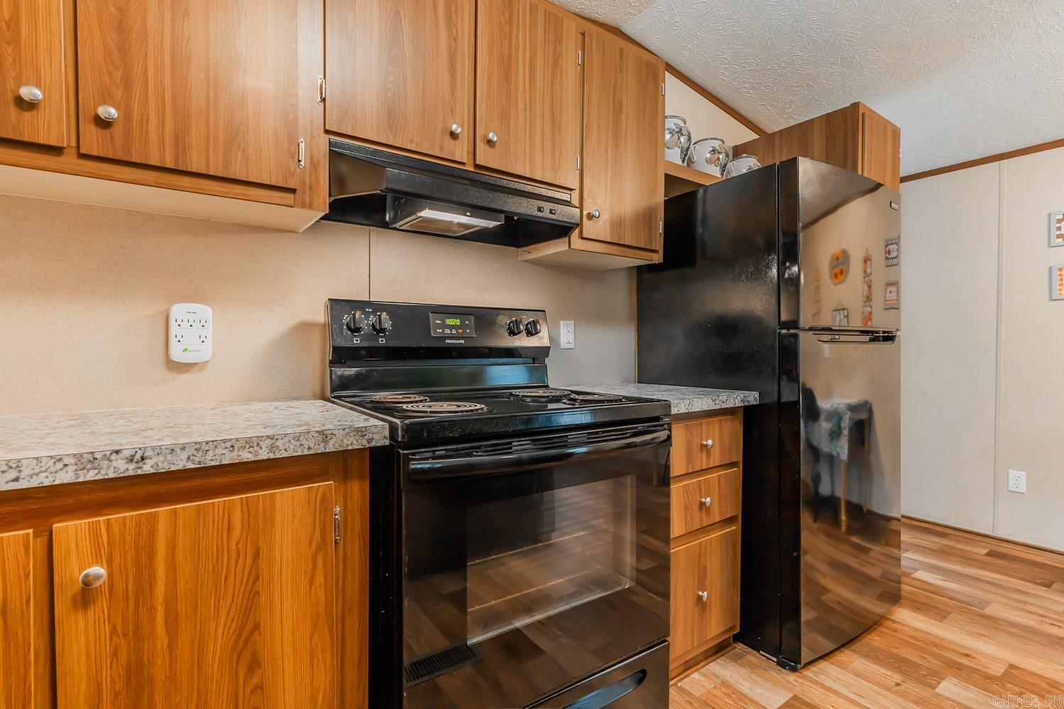 Photo 12 - Residential for sale – 27  Valley Heart Drive   Highland, AR