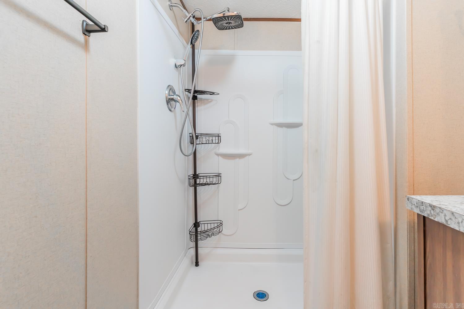 Photo 18 - Residential for sale – 27  Valley Heart Drive   Highland, AR