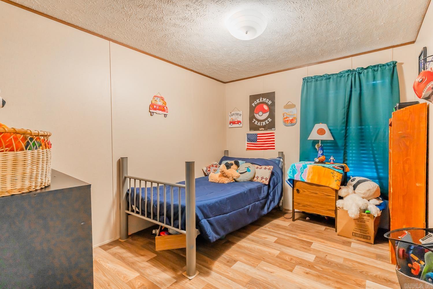 Photo 19 - Residential for sale – 27  Valley Heart Drive   Highland, AR