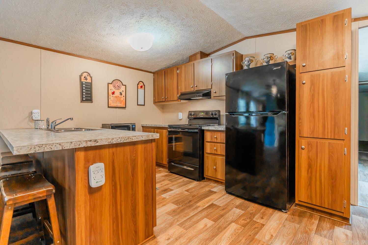 Photo 10 - Residential for sale – 27  Valley Heart Drive   Highland, AR